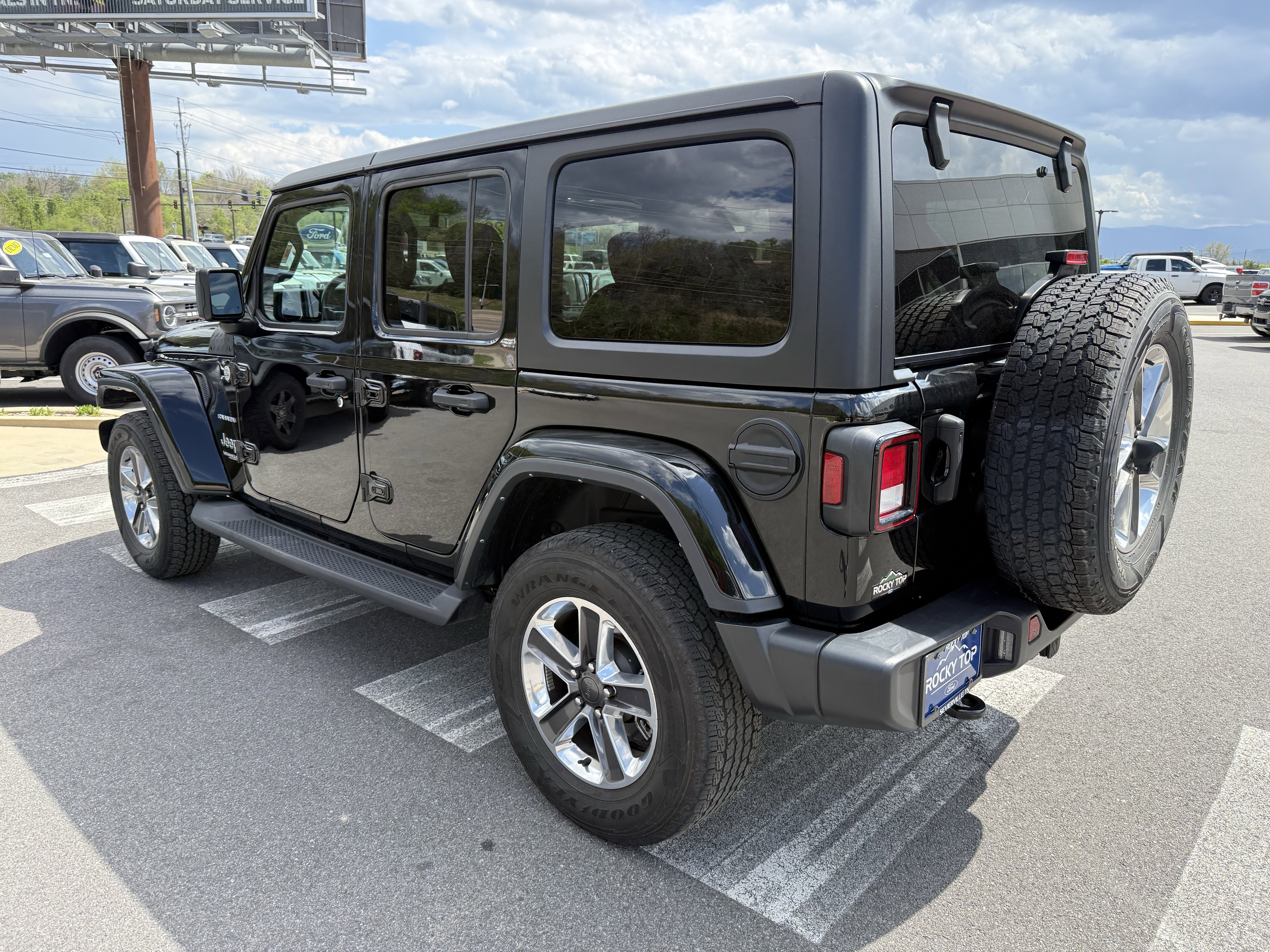 2022 Jeep Wrangler Unlimited Sahara