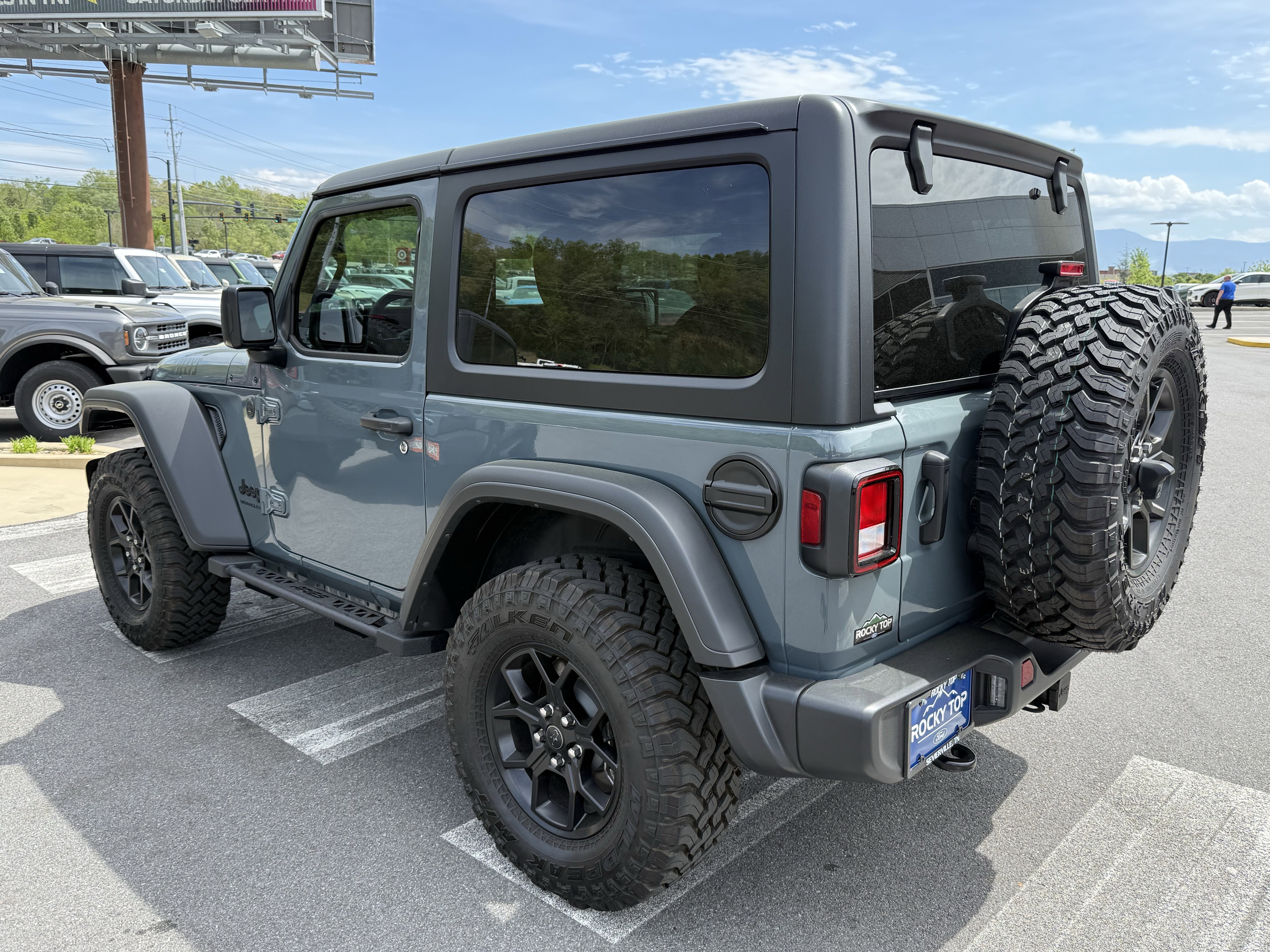 2024 Jeep Wrangler Willys
