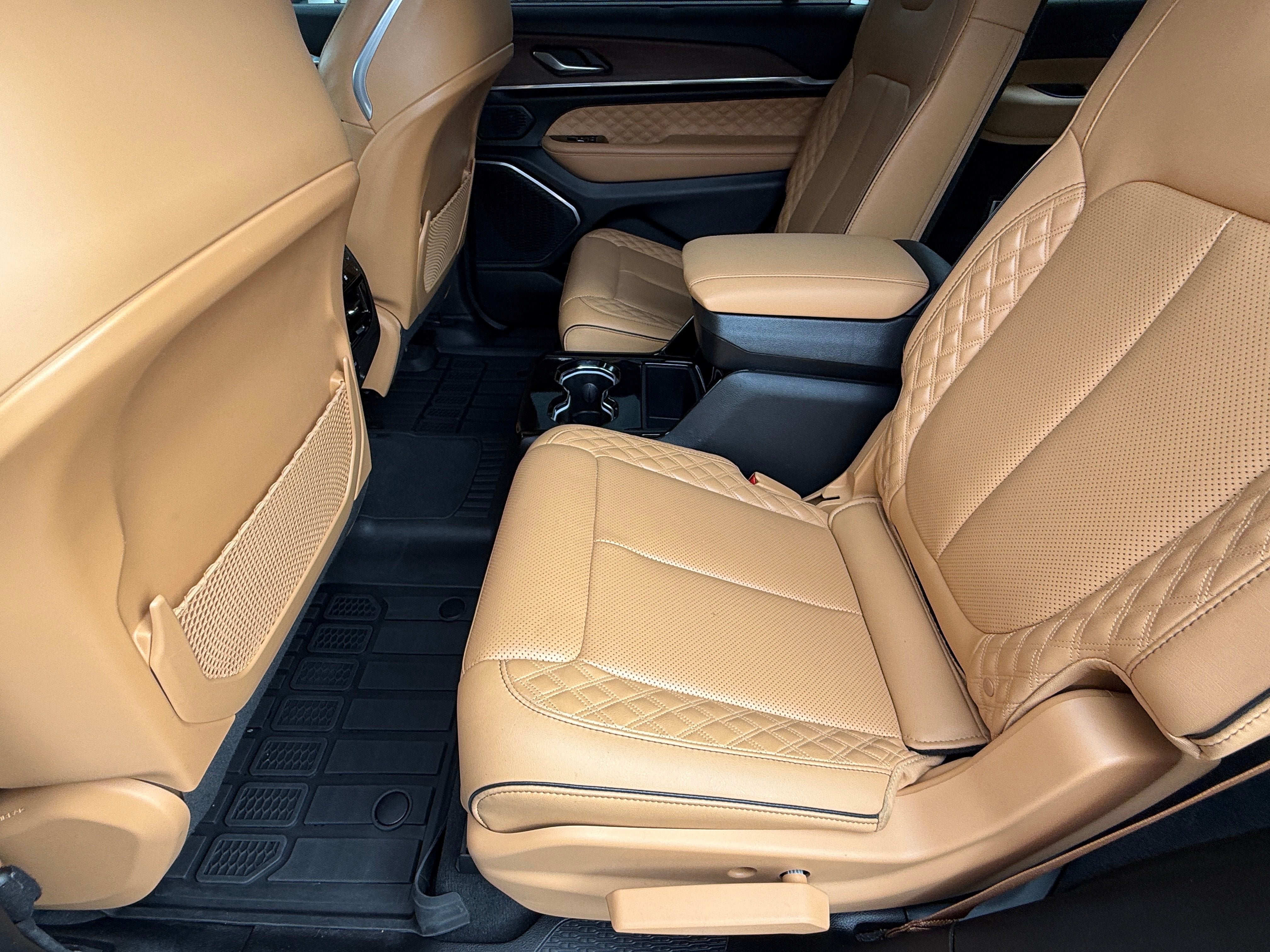 2023 Jeep Grand Cherokee L Summit