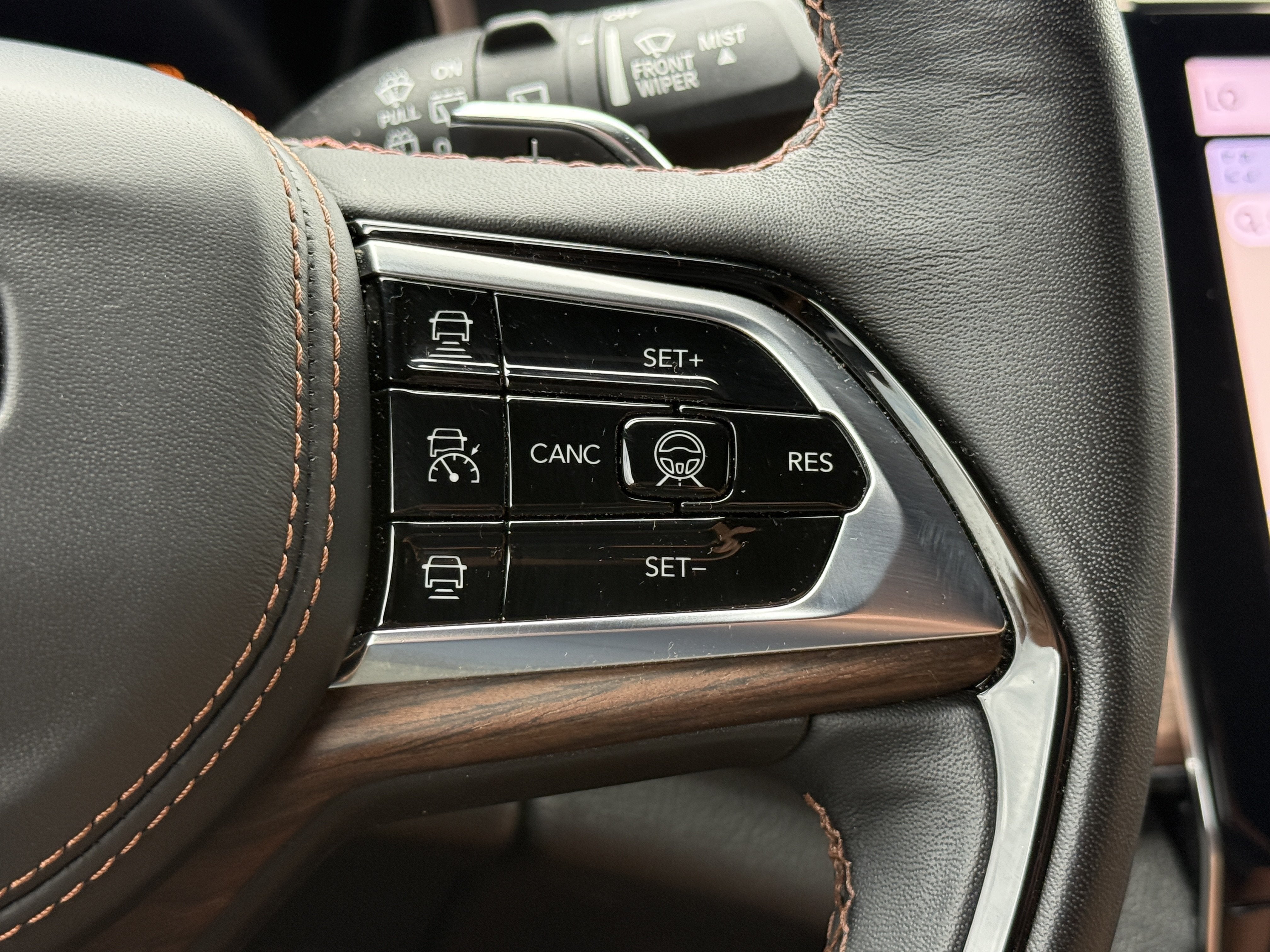 2023 Jeep Grand Cherokee L Summit