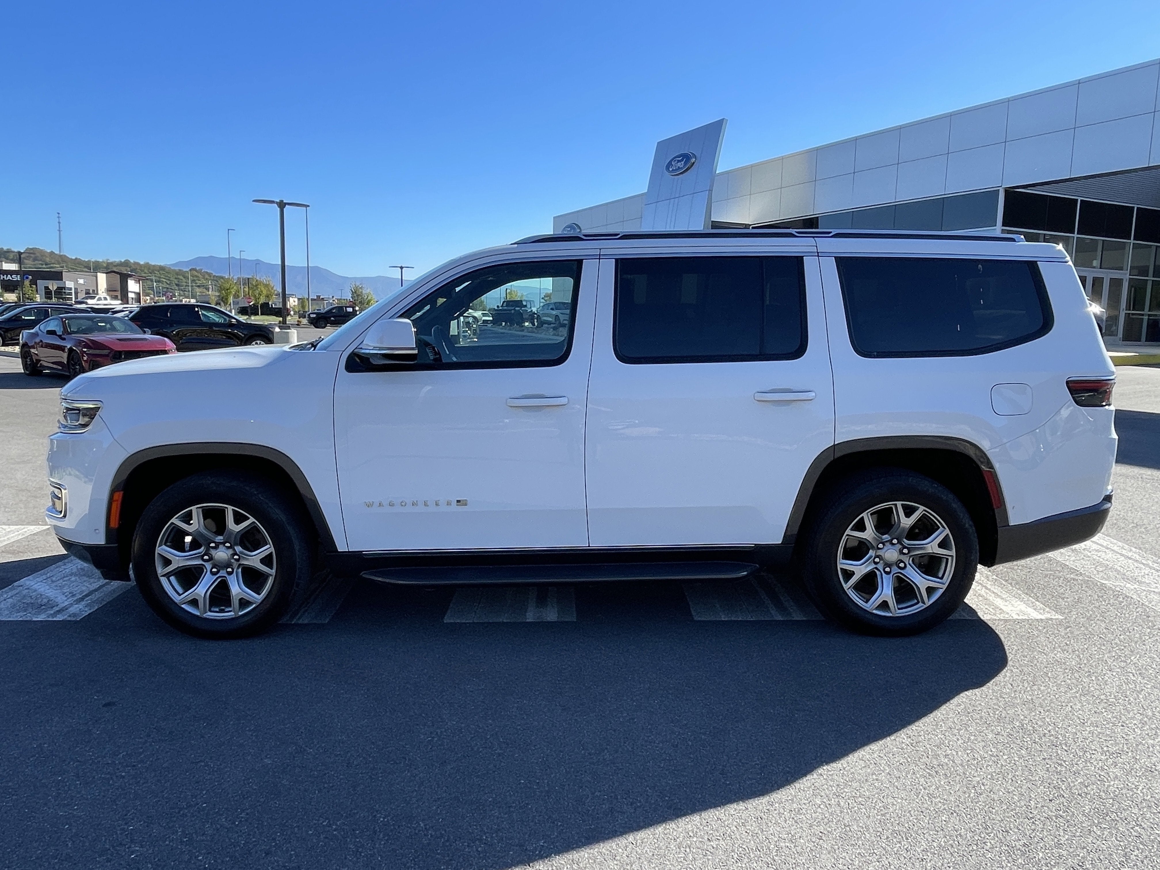 2022 Jeep Wagoneer Series II
