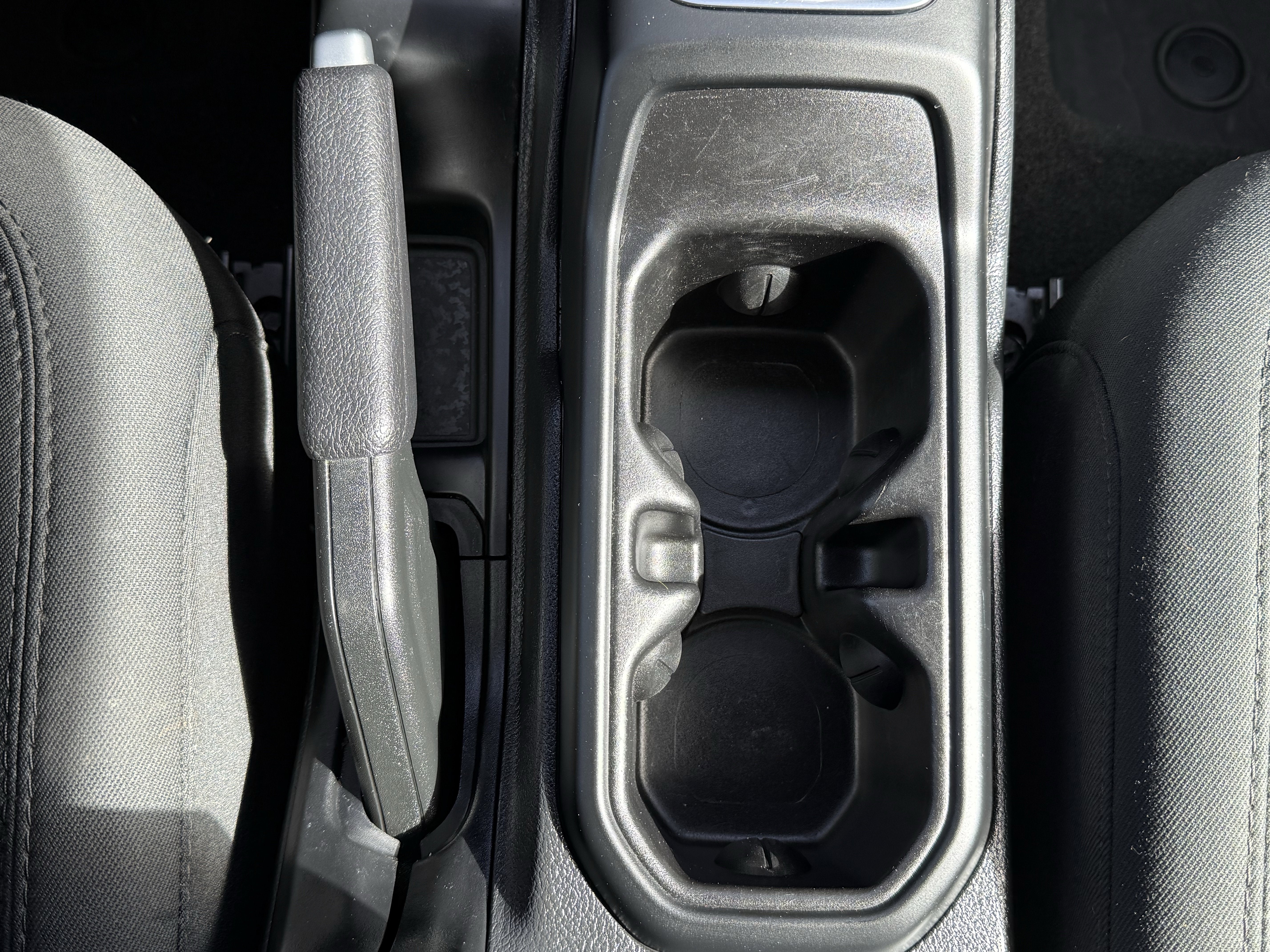 2022 Jeep Gladiator Sport S