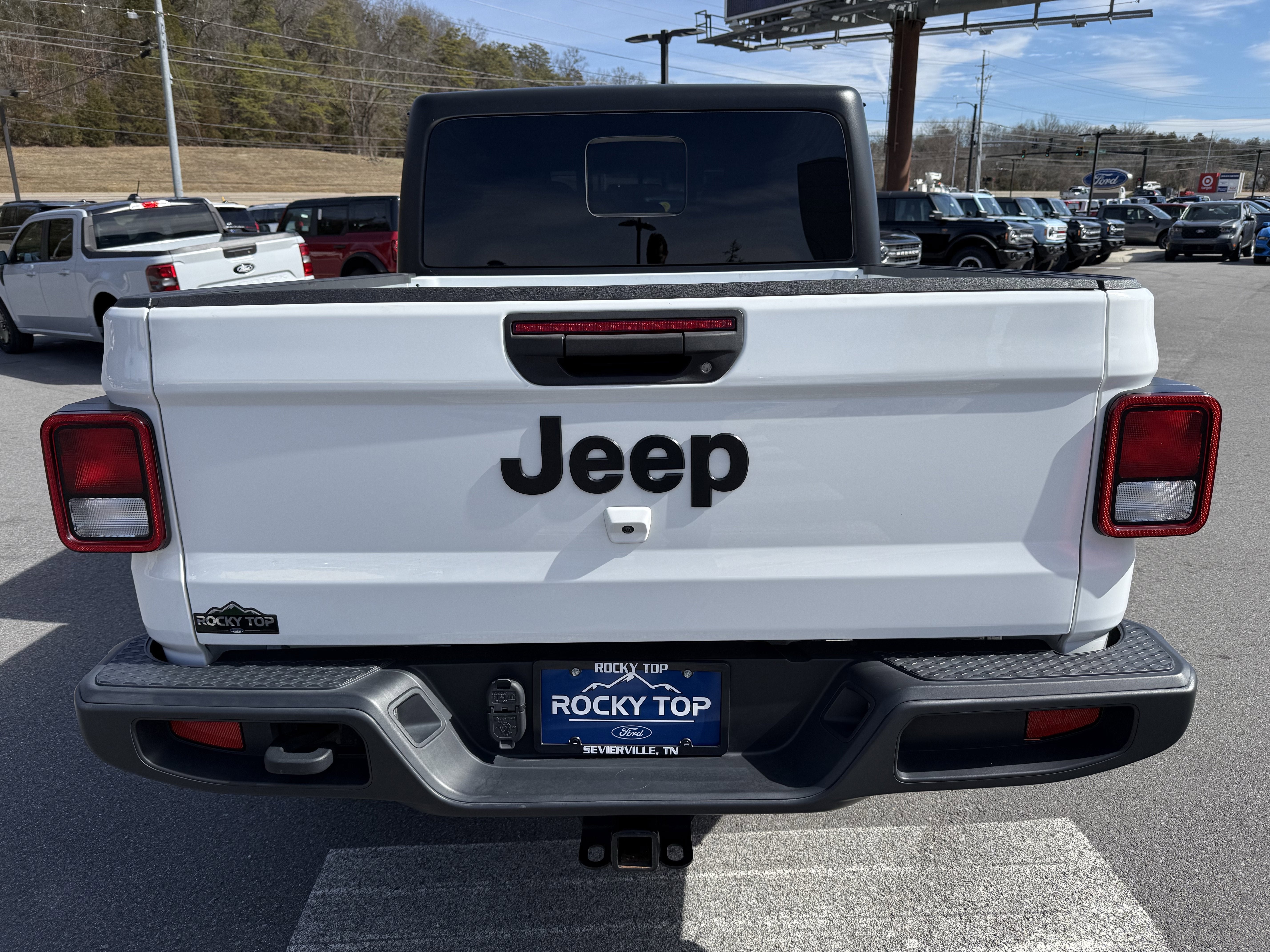 2022 Jeep Gladiator Sport S