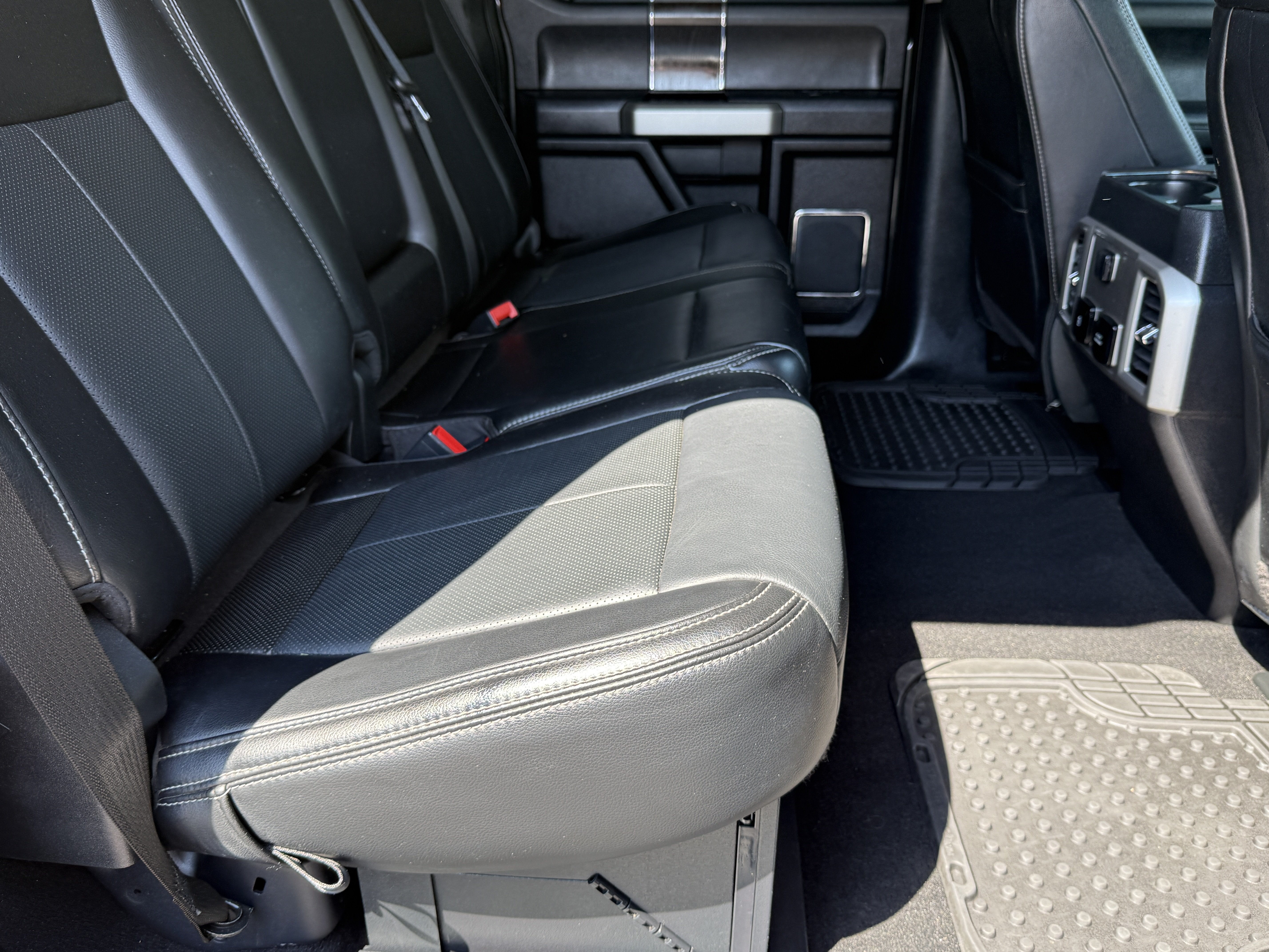 2020 Ford Super Duty F-250 SRW LARIAT