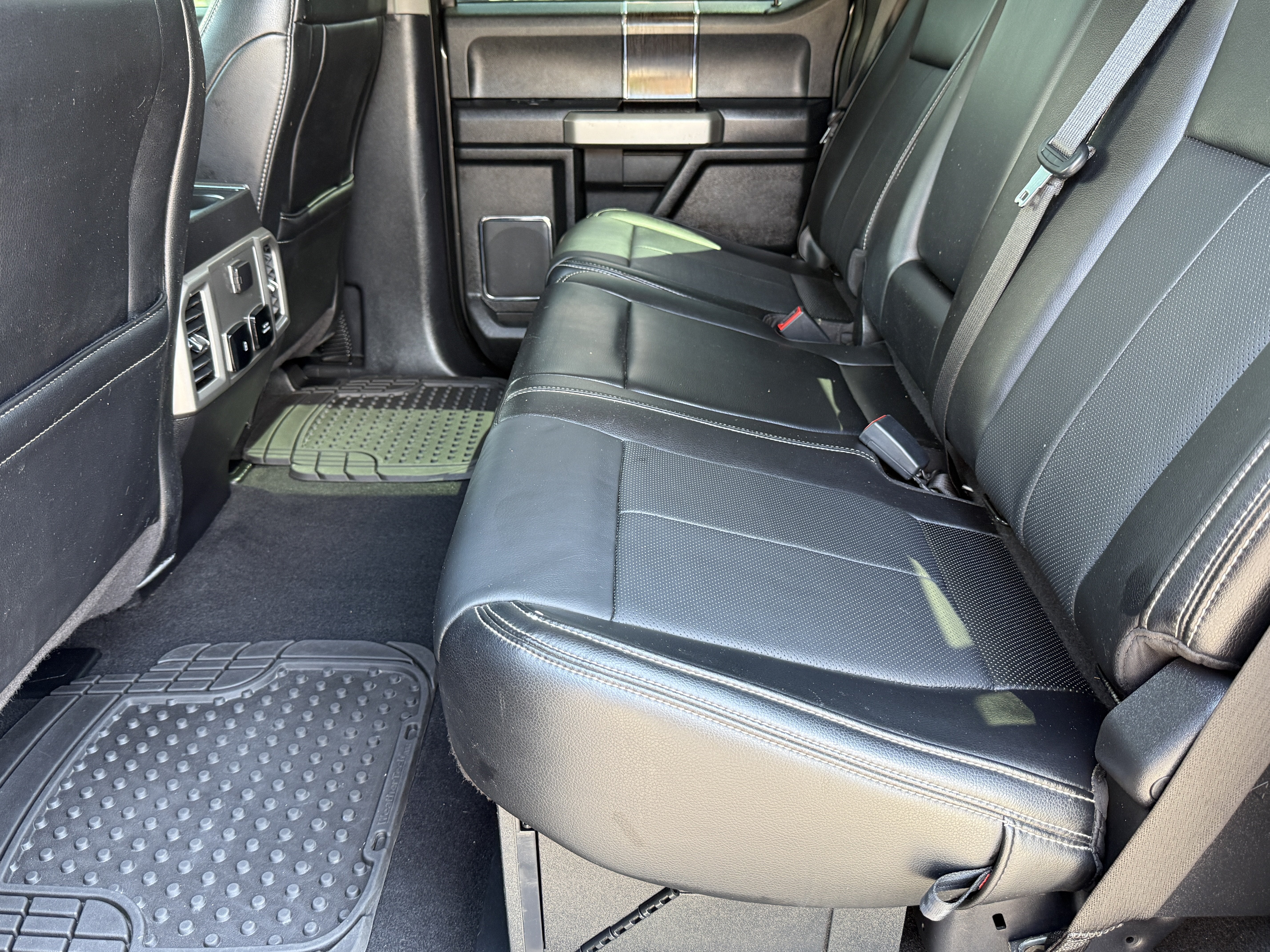 2020 Ford Super Duty F-250 SRW LARIAT