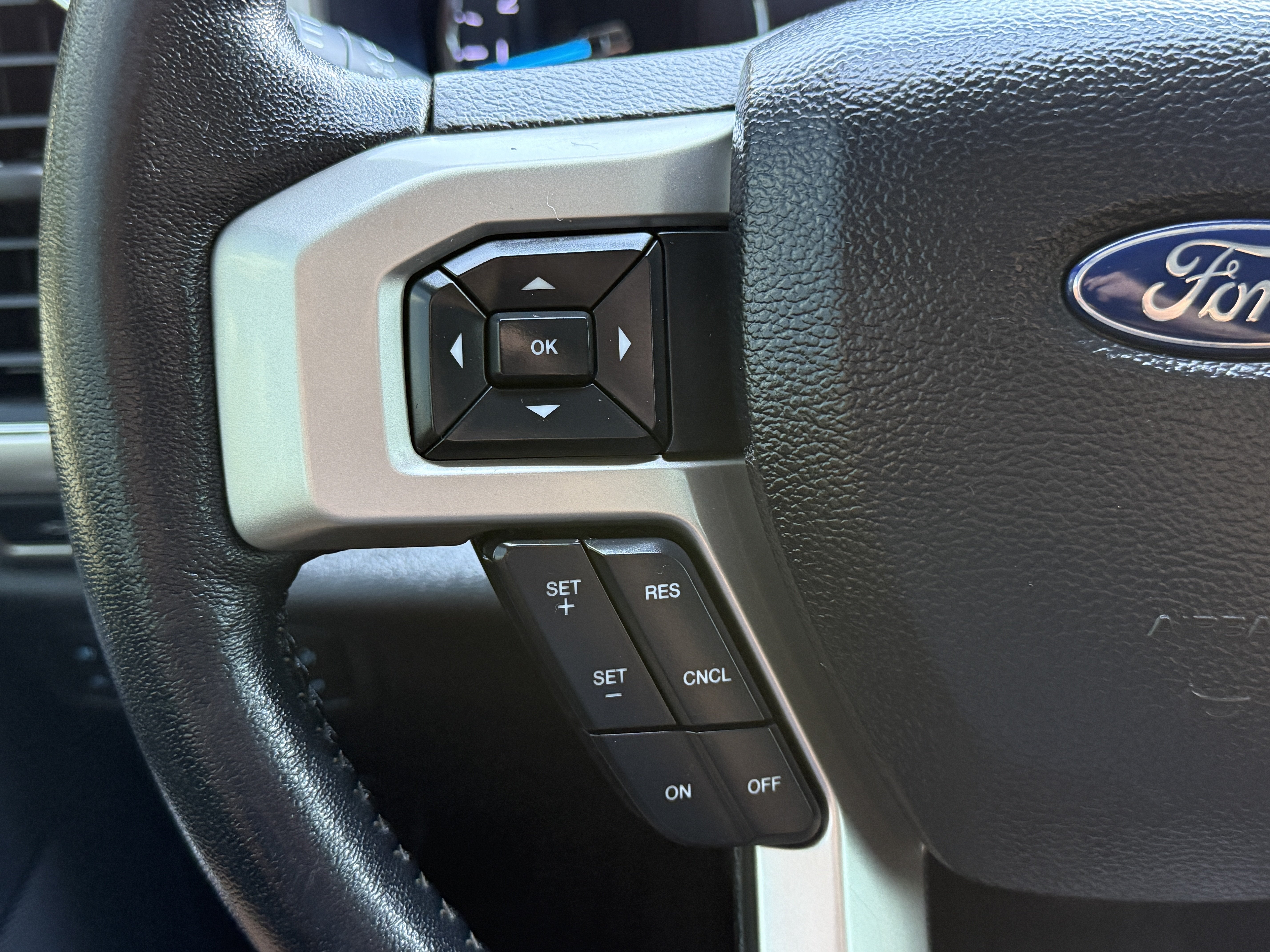 2020 Ford Super Duty F-250 SRW LARIAT