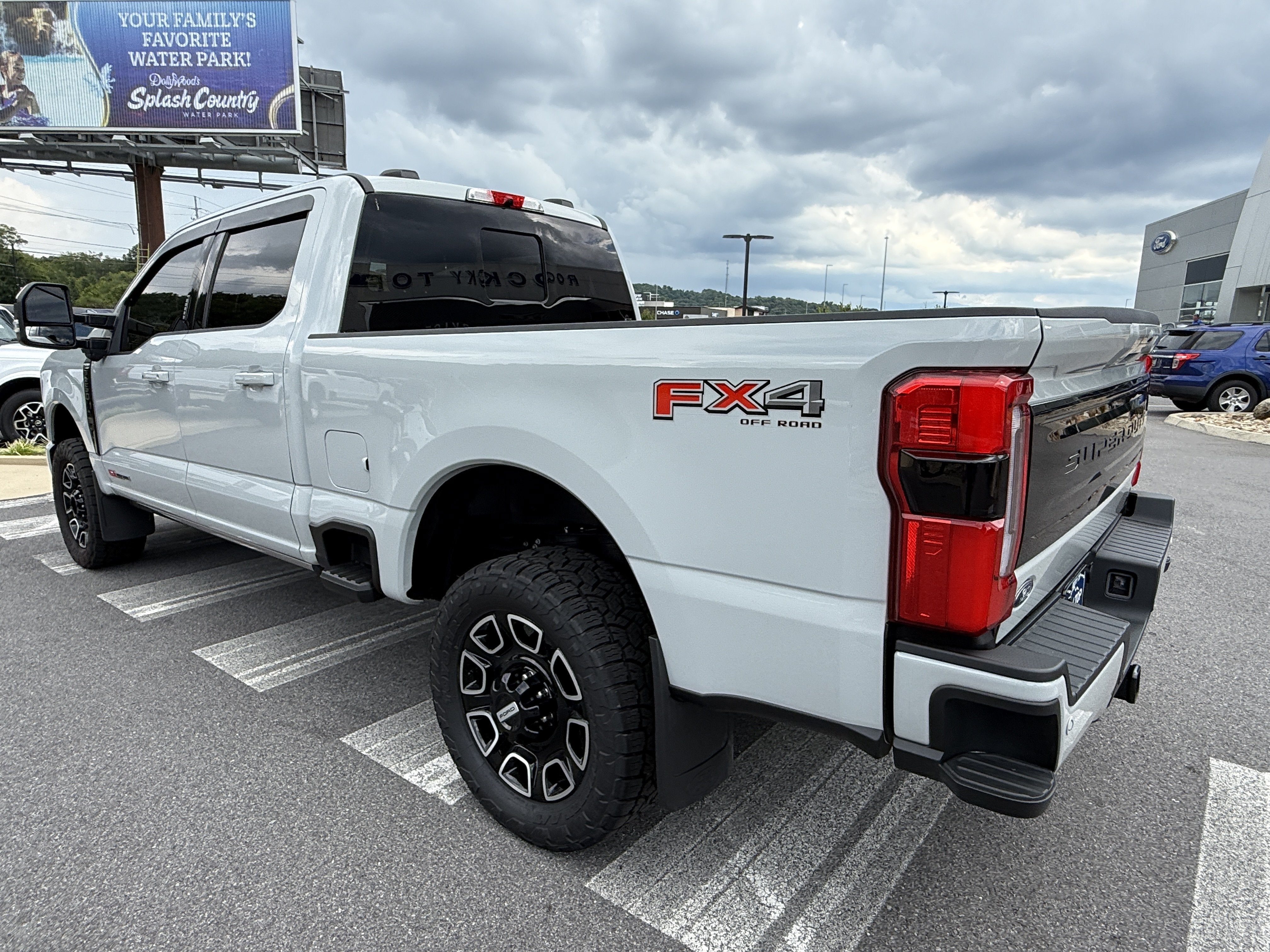 2026 Ford Super Duty F-250 SRW Platinum
