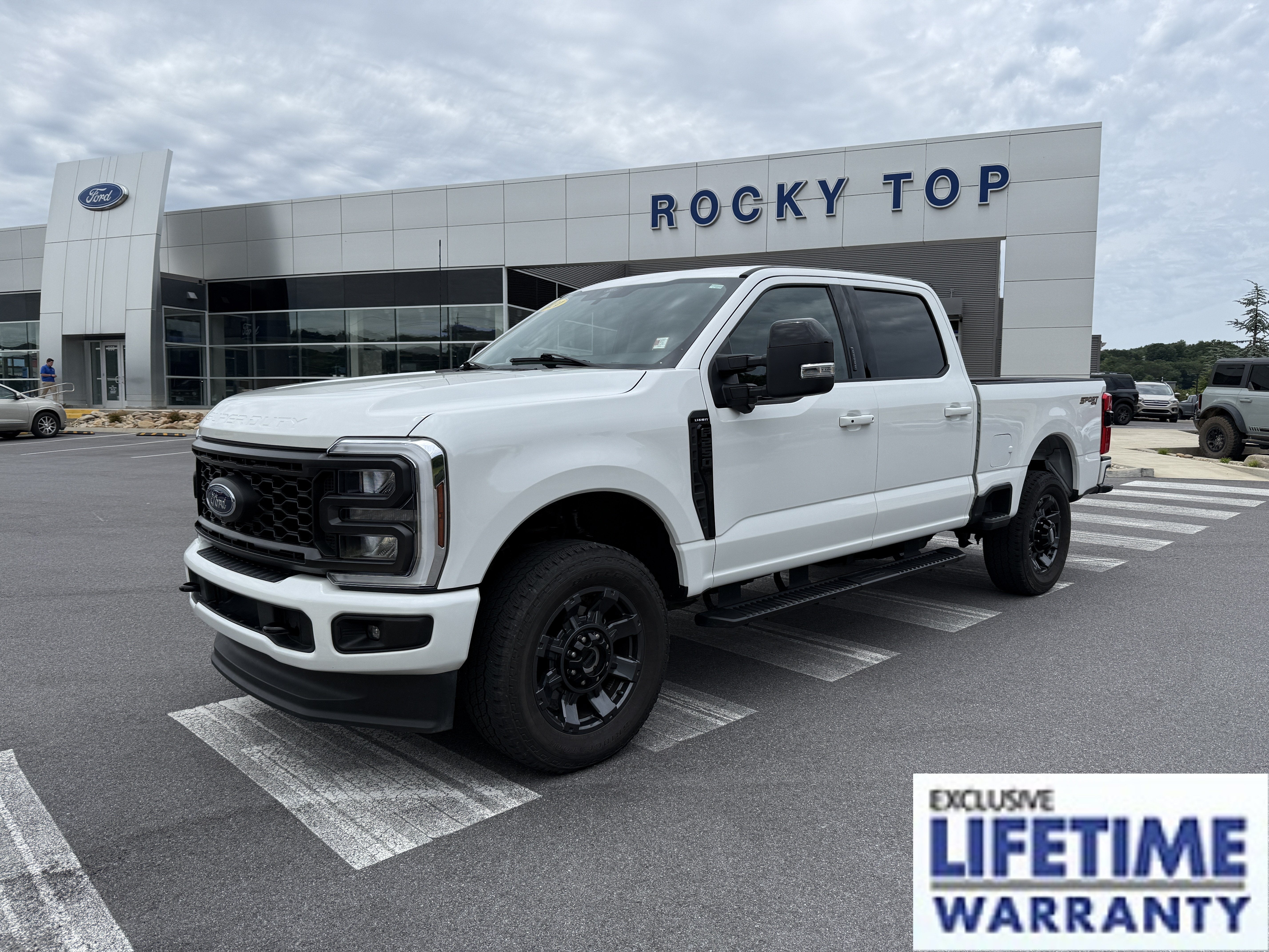 2024 Ford Super Duty F-250 SRW LARIAT