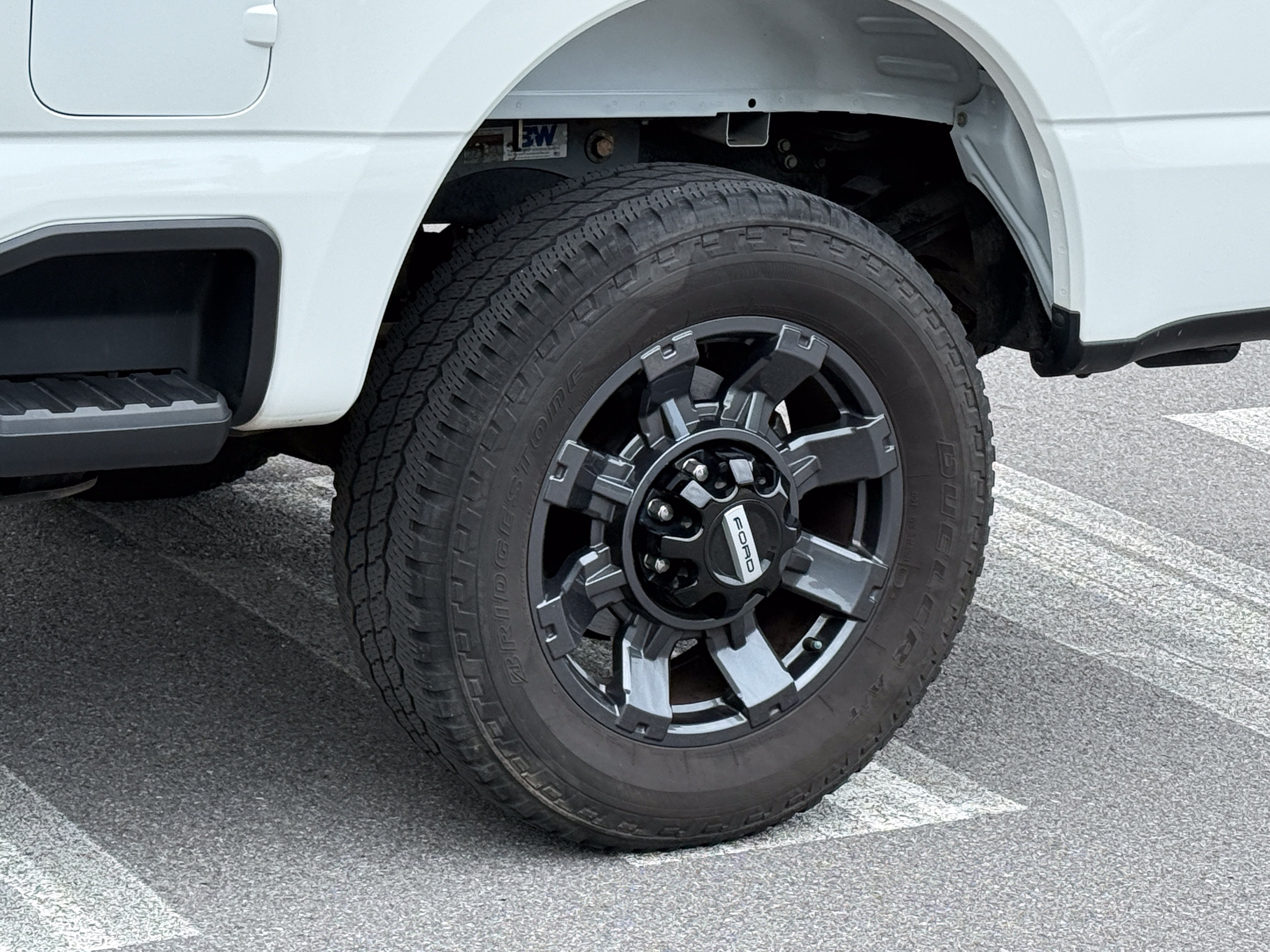 2024 Ford Super Duty F-250 SRW LARIAT