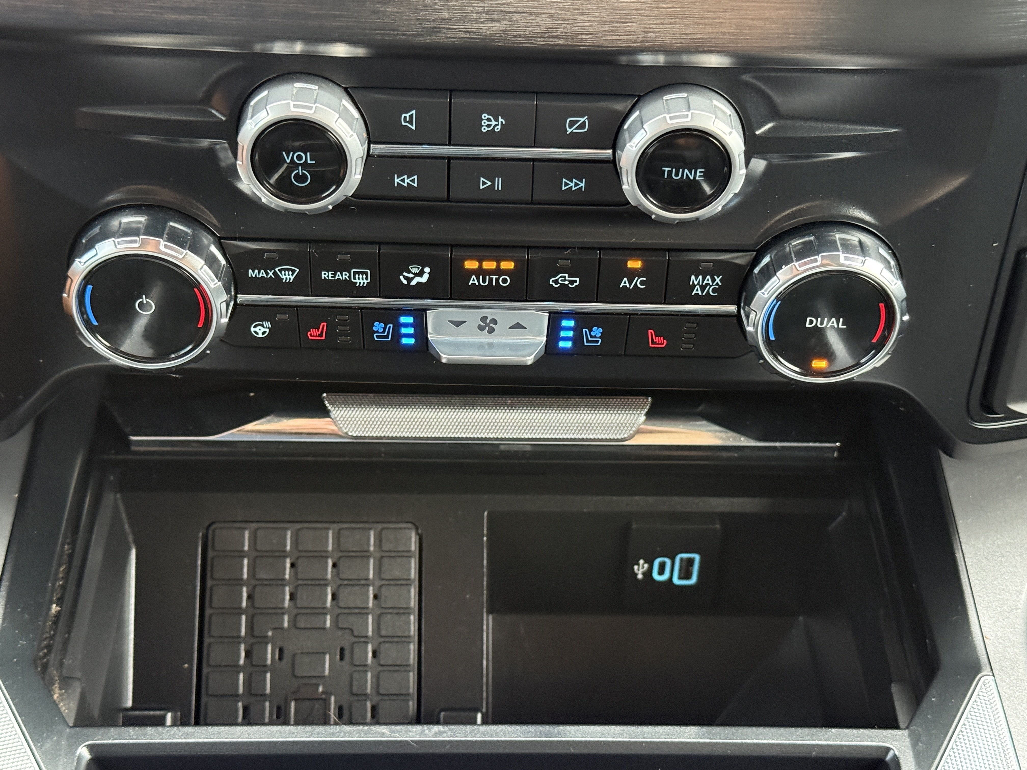 2024 Ford Super Duty F-250 SRW LARIAT