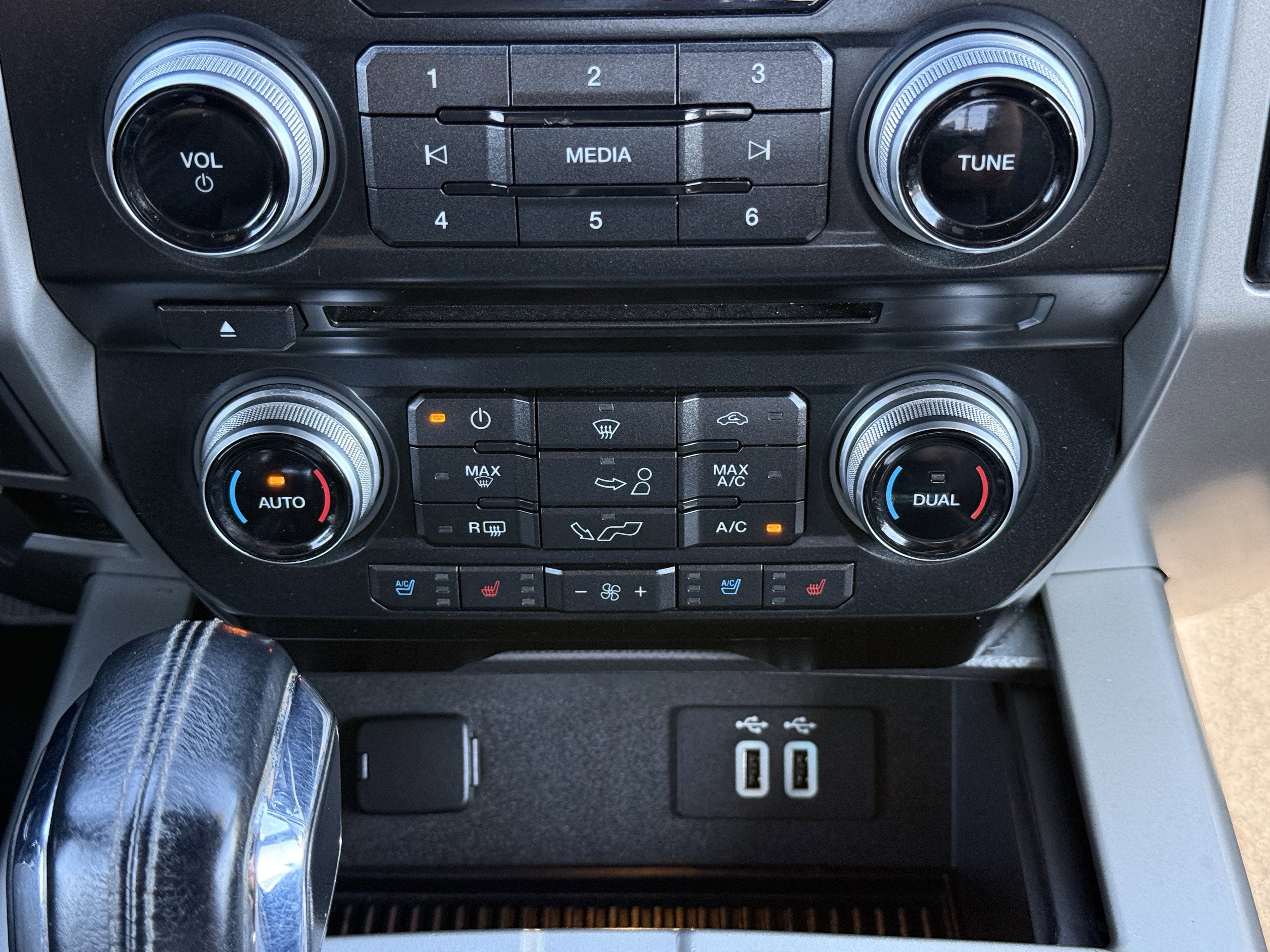 2016 Ford F-150 Lariat