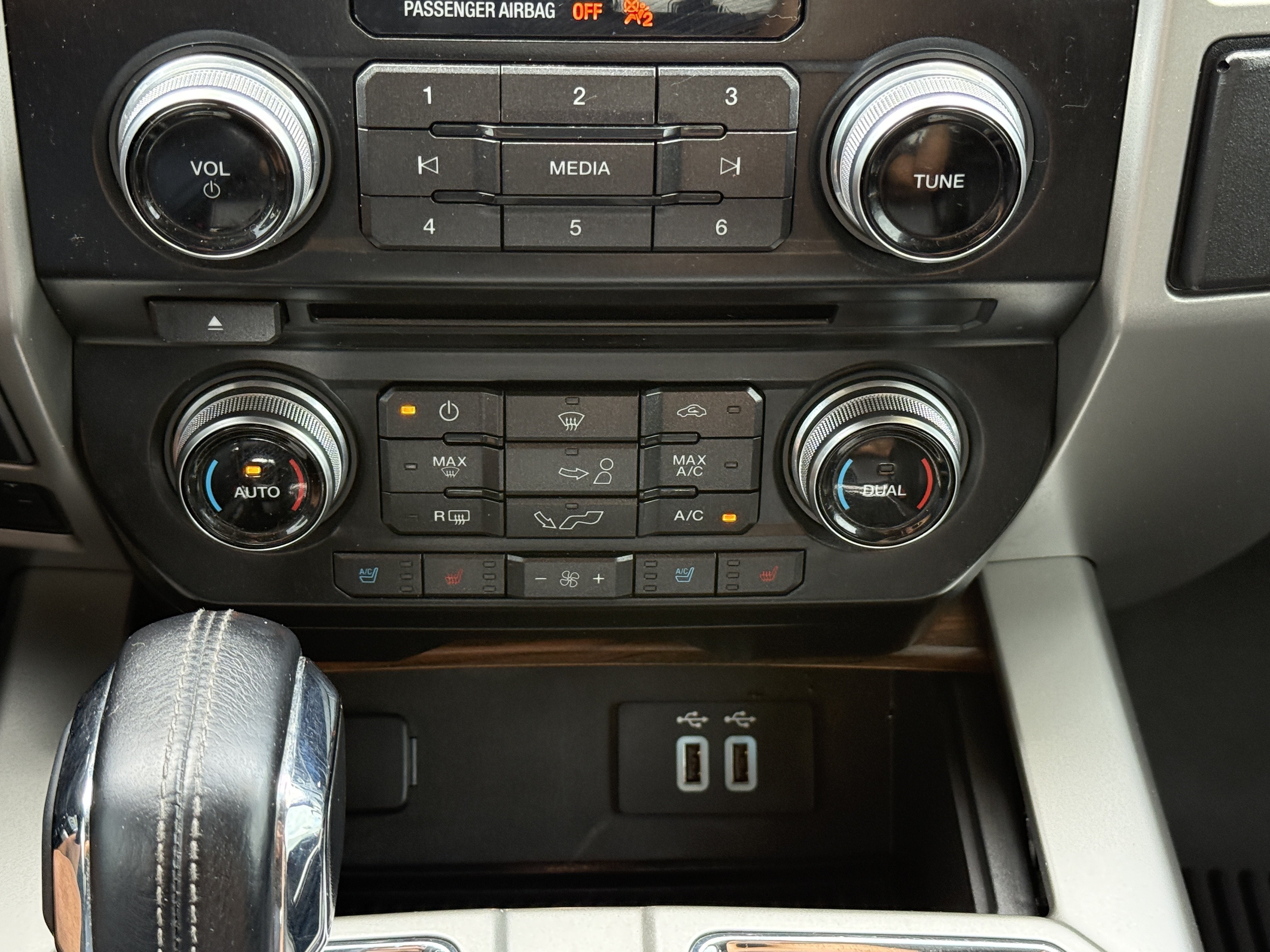 2016 Ford F-150 Lariat