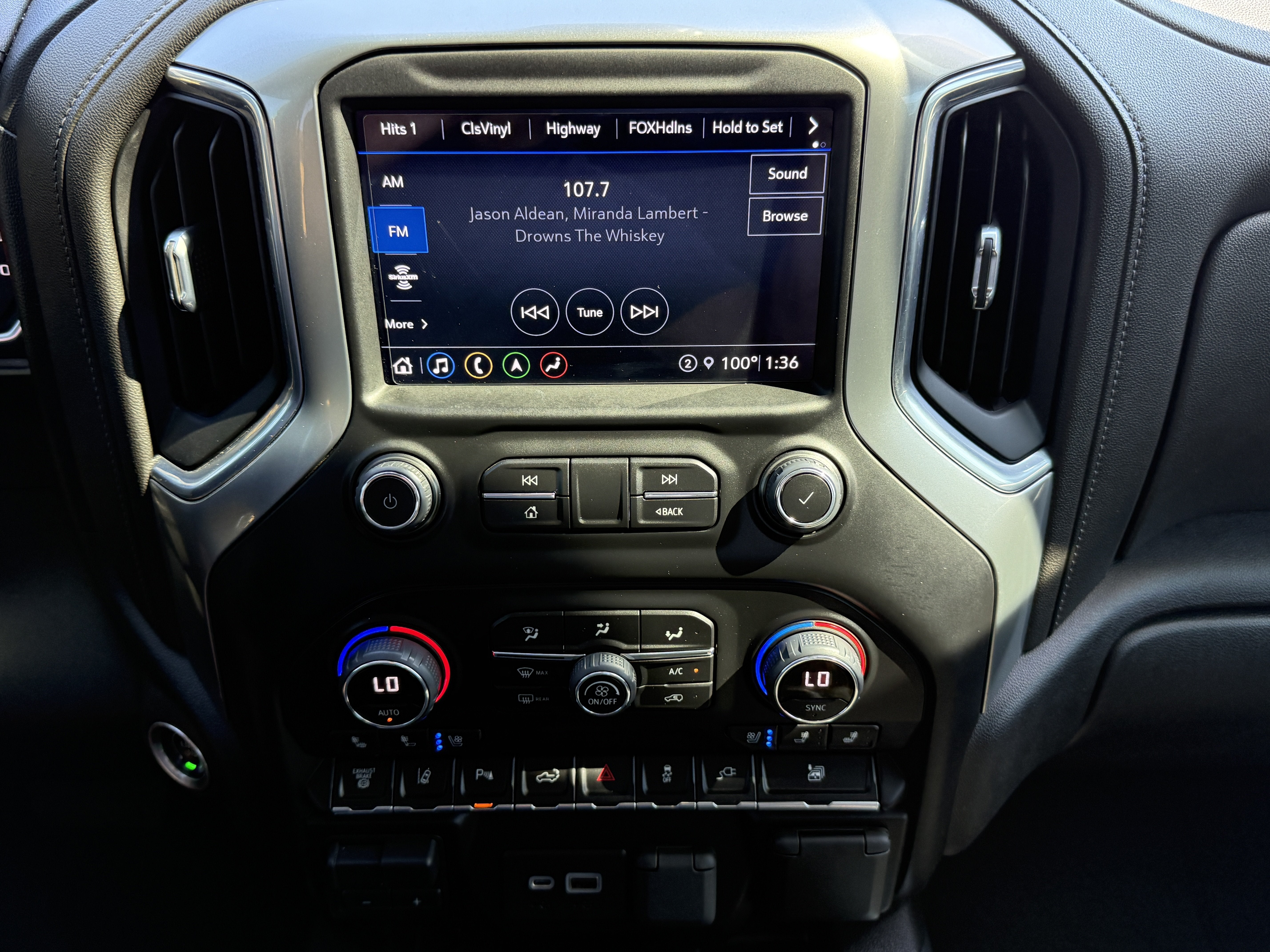 2022 Chevrolet Silverado 3500HD LTZ