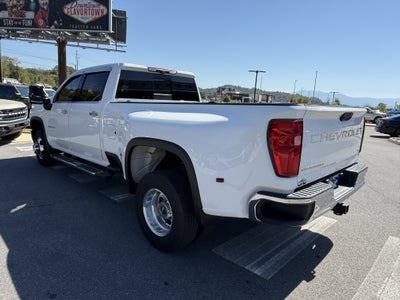 2022 Chevrolet Silverado 3500HD LTZ