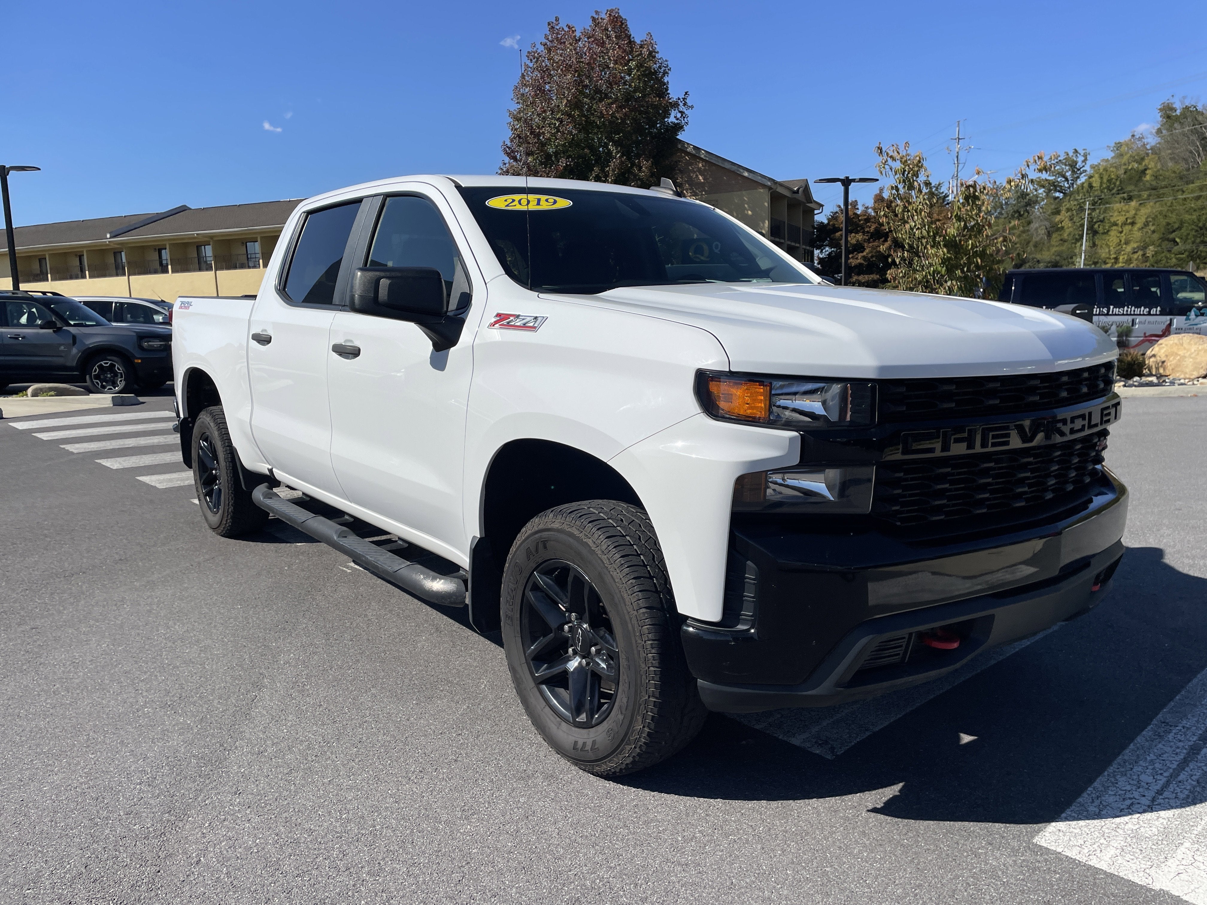 2019 Chevrolet Silverado 1500 Custom Trail Boss