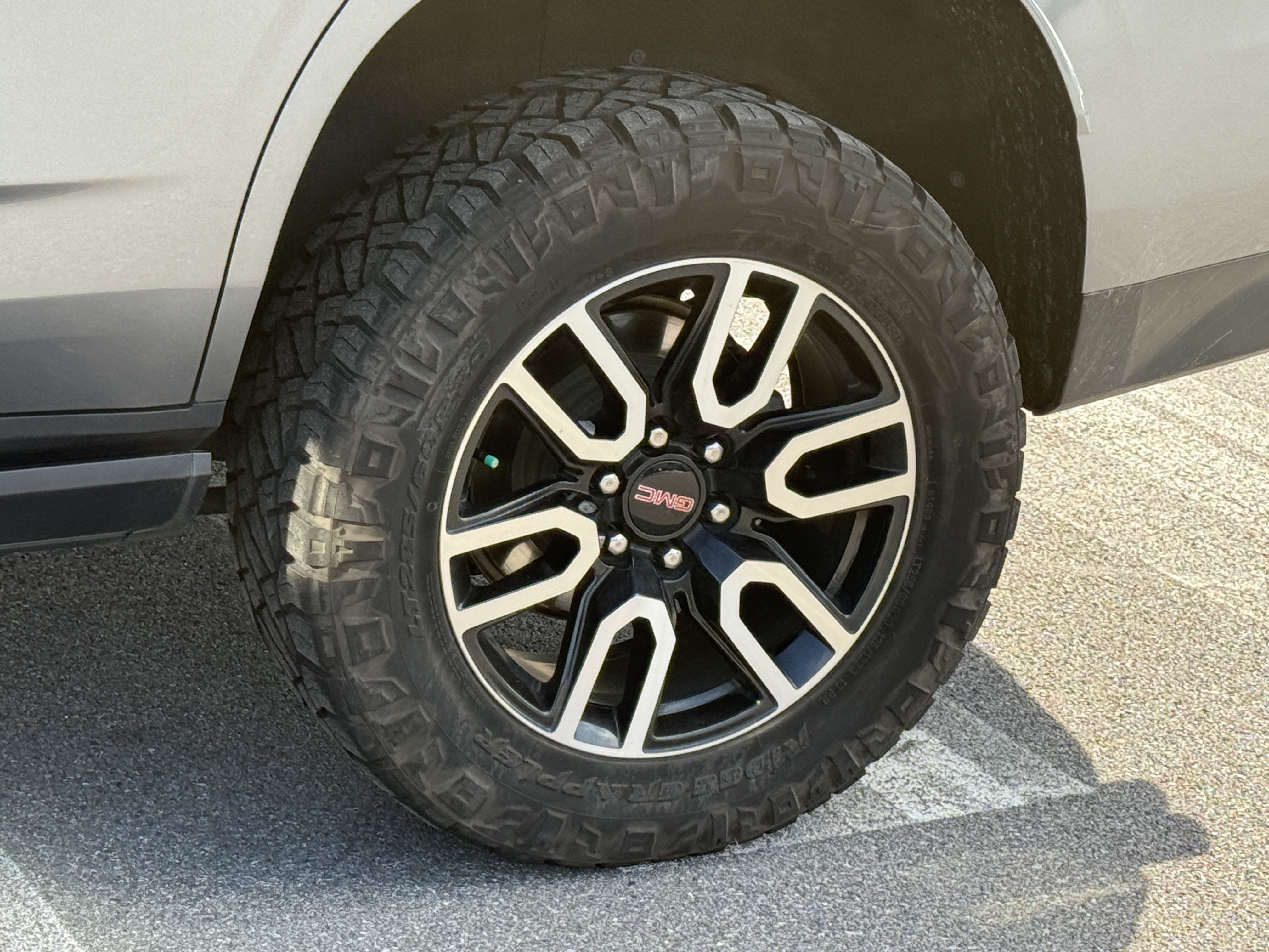 2021 GMC Yukon AT4
