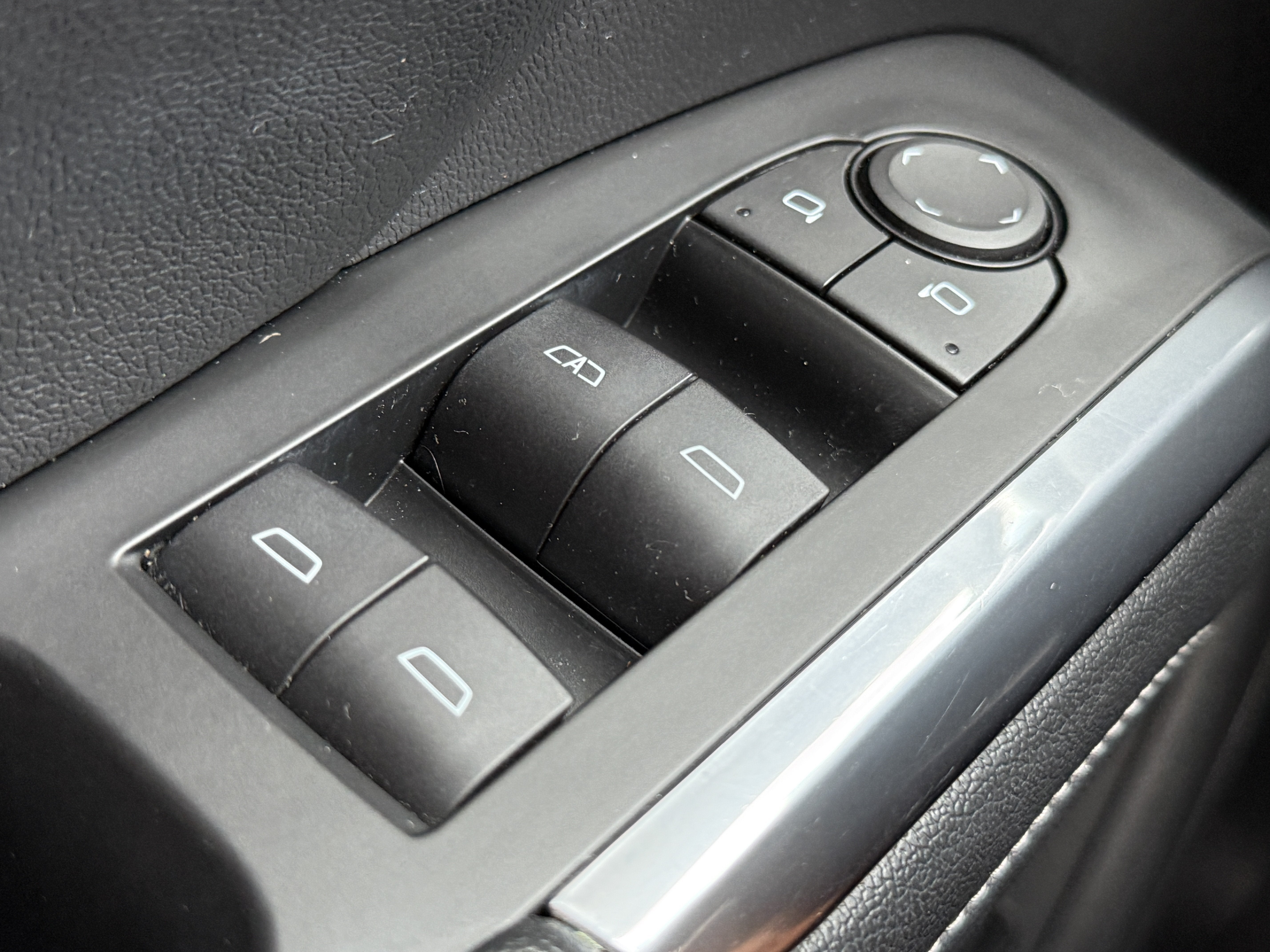 2024 Chevrolet Traverse FWD LT