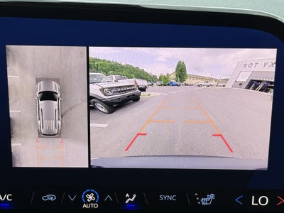 2024 Chevrolet Traverse FWD LT