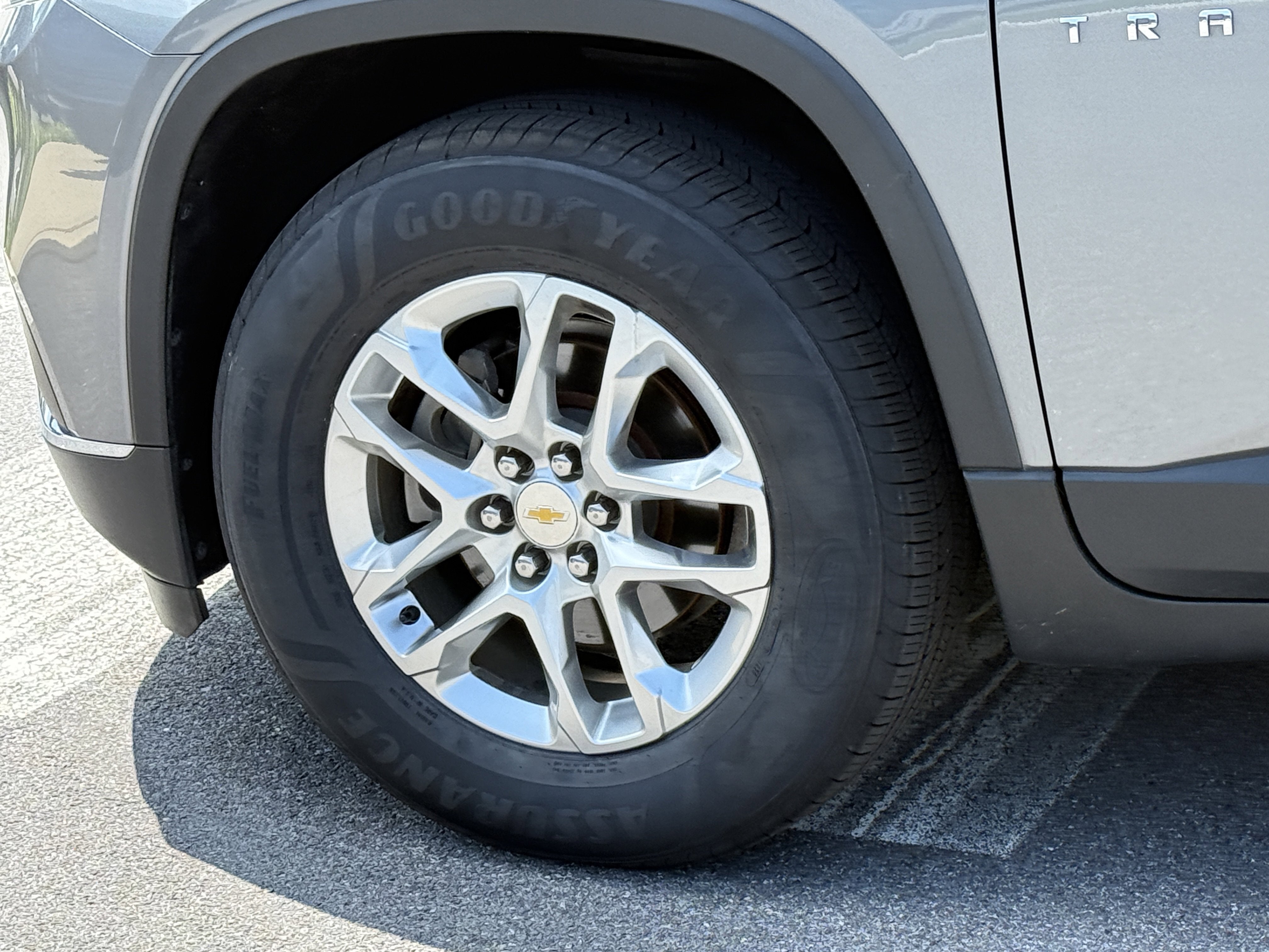 2020 Chevrolet Traverse LT Cloth
