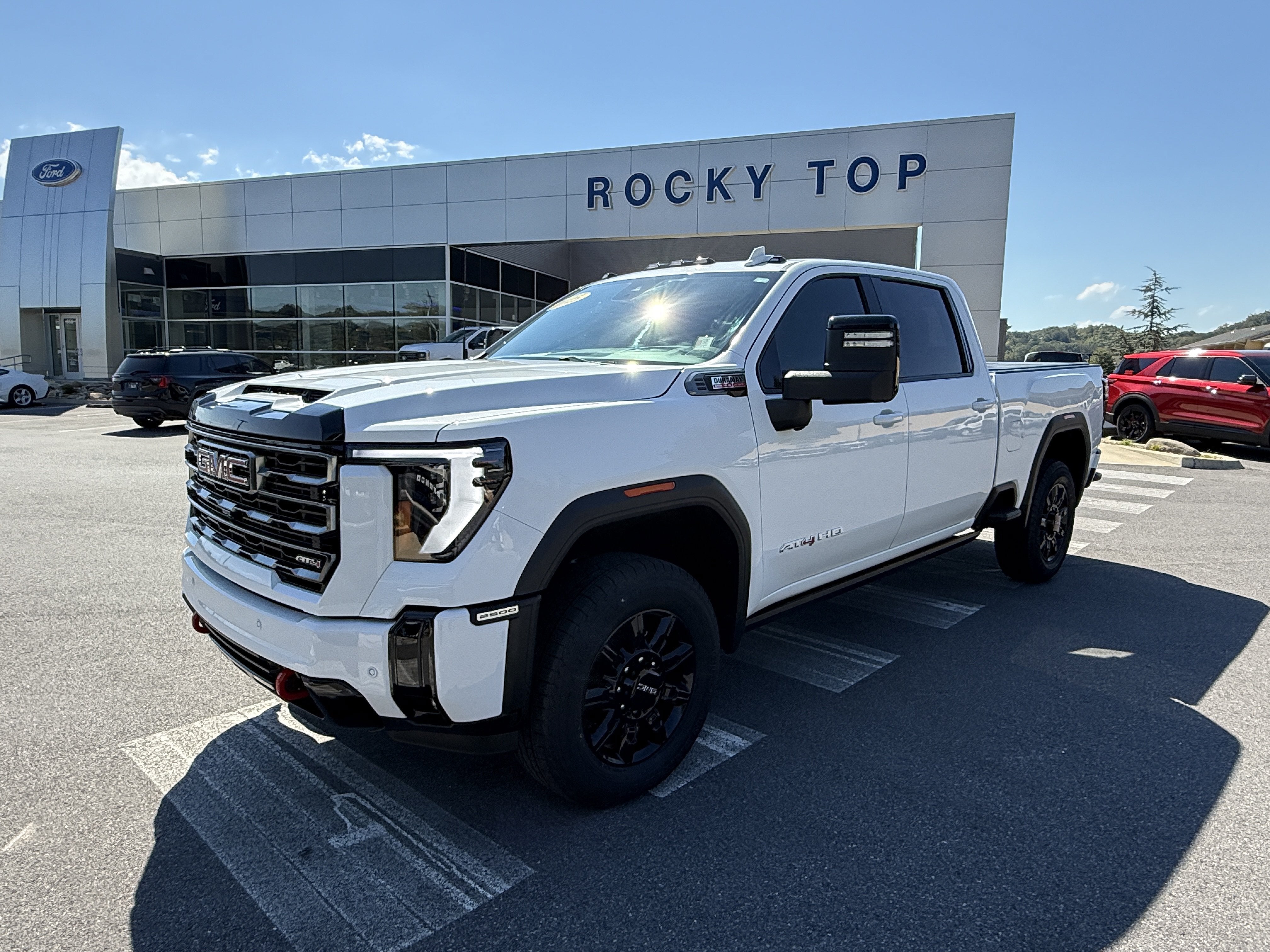 2025 GMC Sierra 2500HD AT4