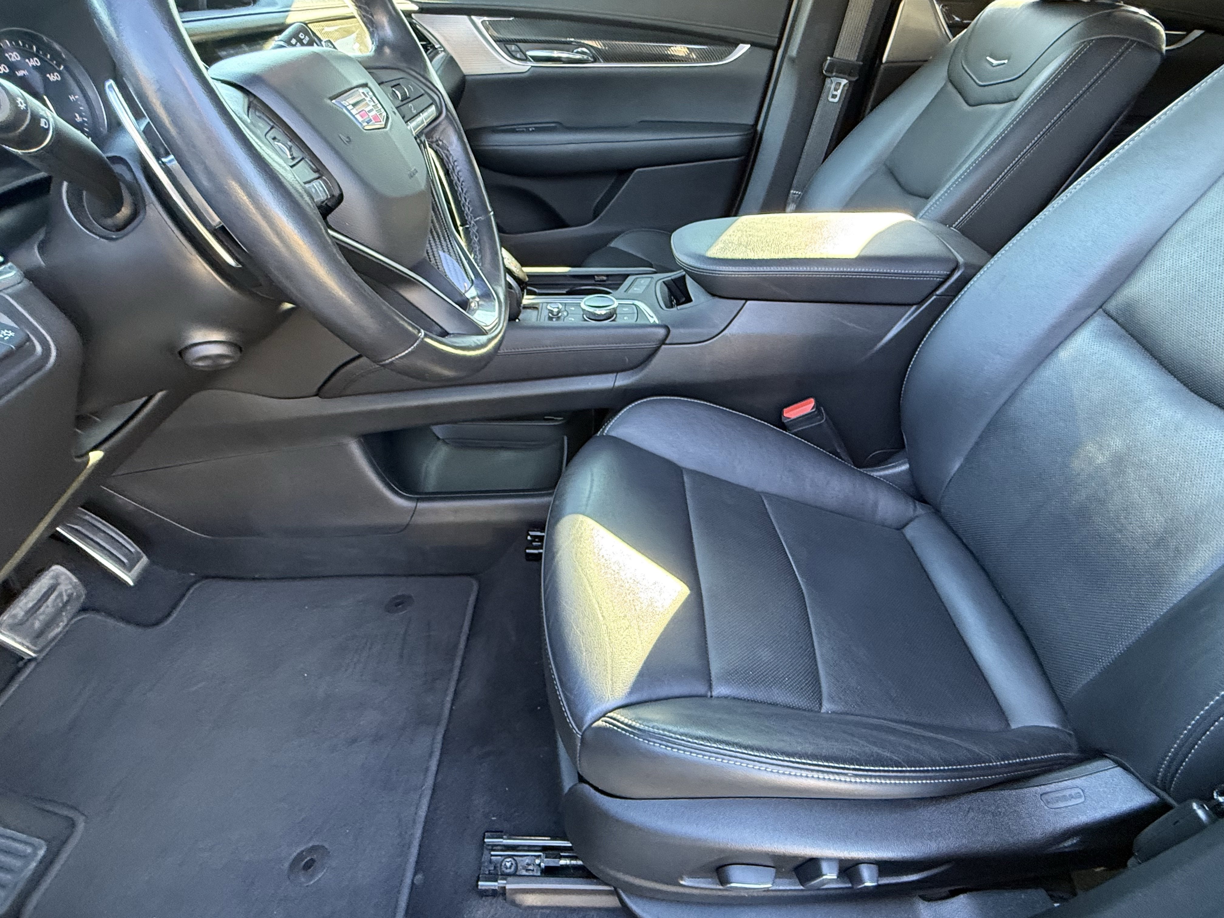 2020 Cadillac XT6 AWD Sport