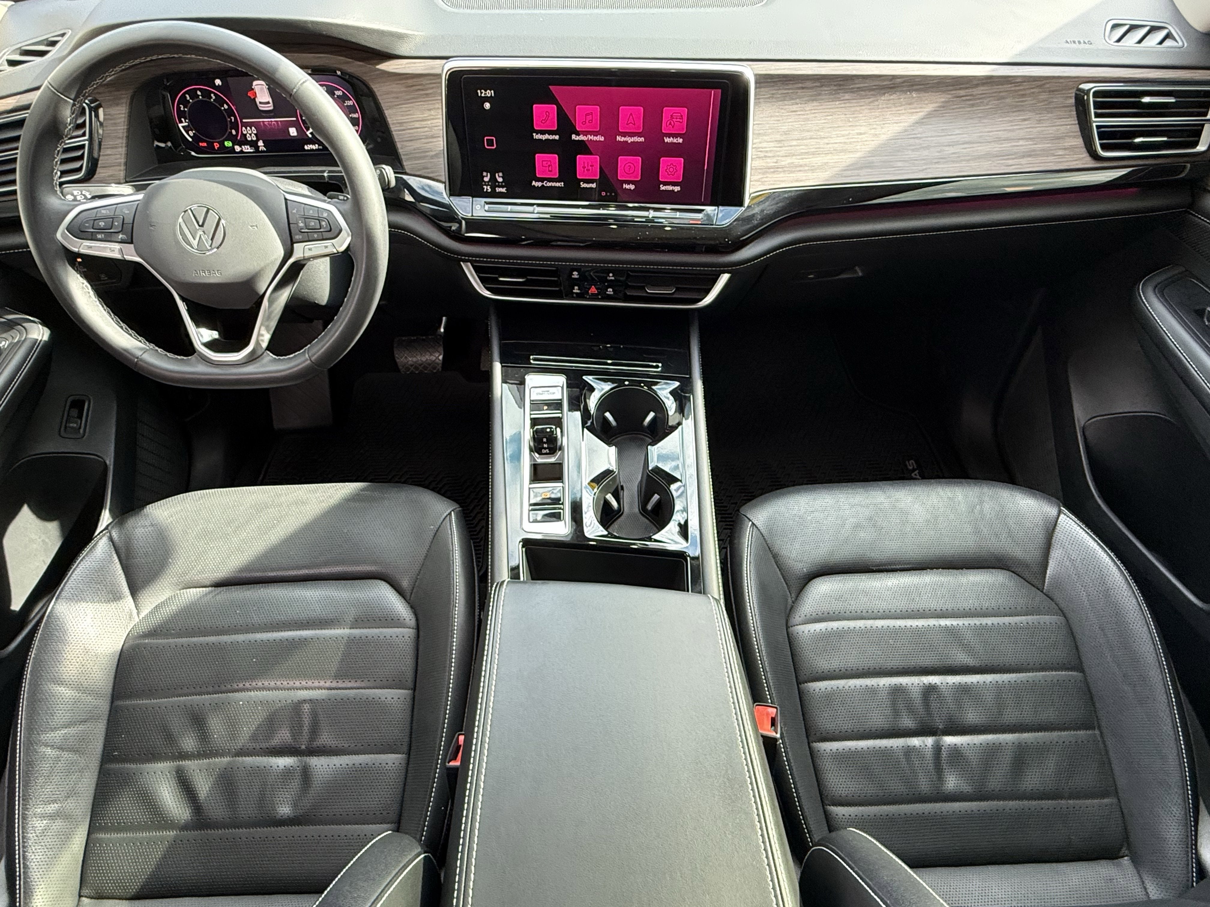 2024 Volkswagen Atlas 2.0T SEL