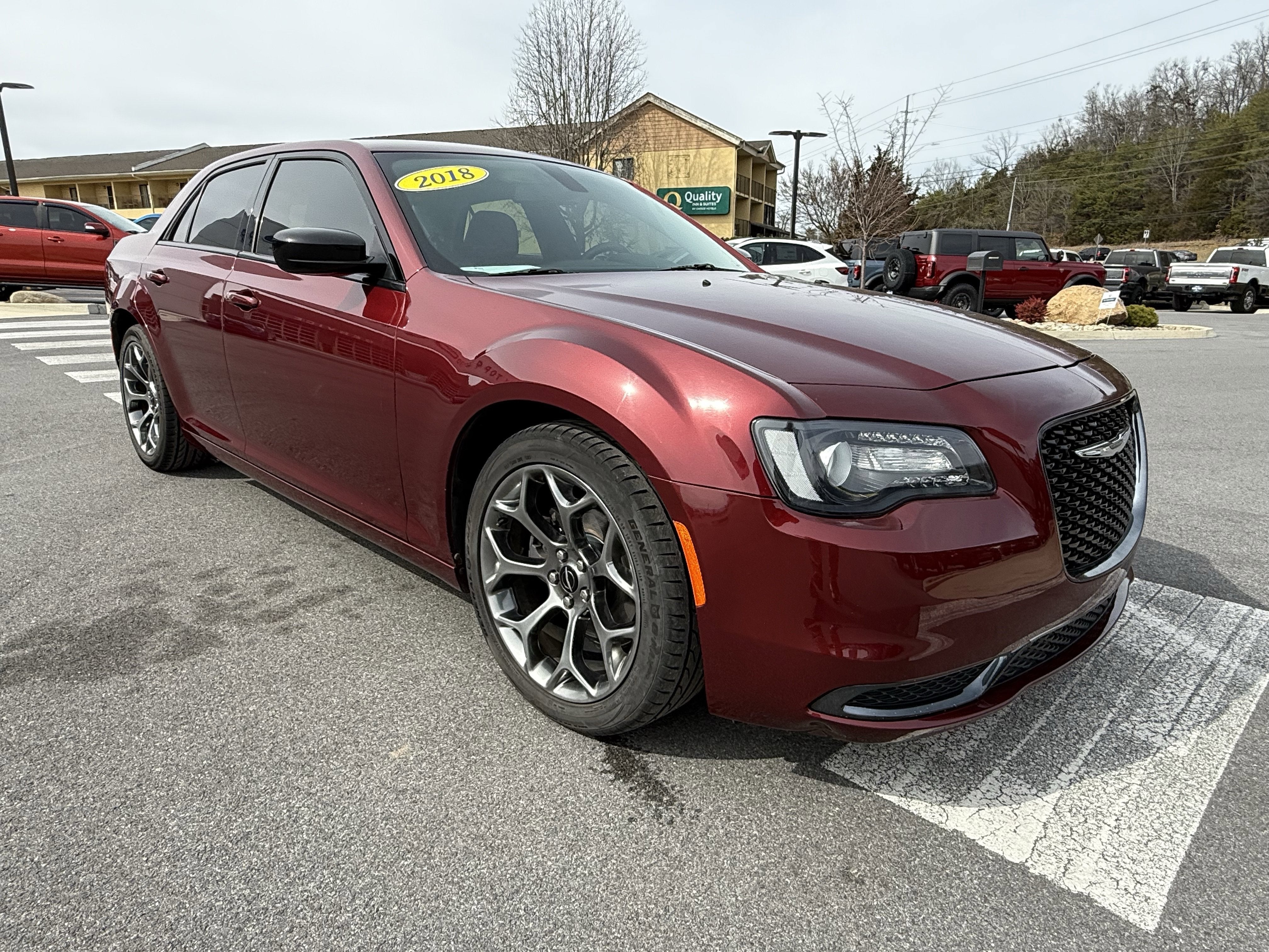 2018 Chrysler 300 Touring