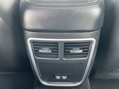 2022 Chrysler 300 Touring L