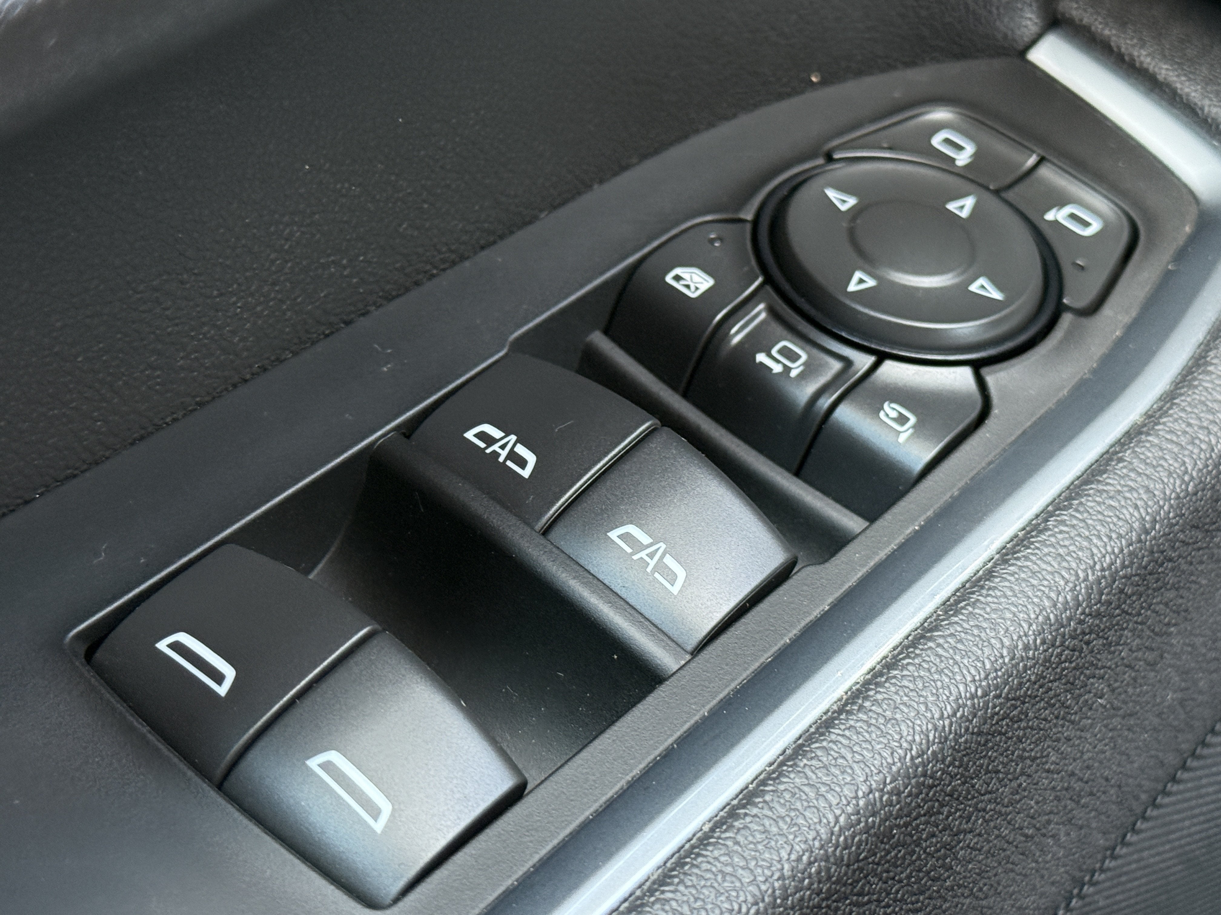2025 Chevrolet Silverado 3500HD LTZ