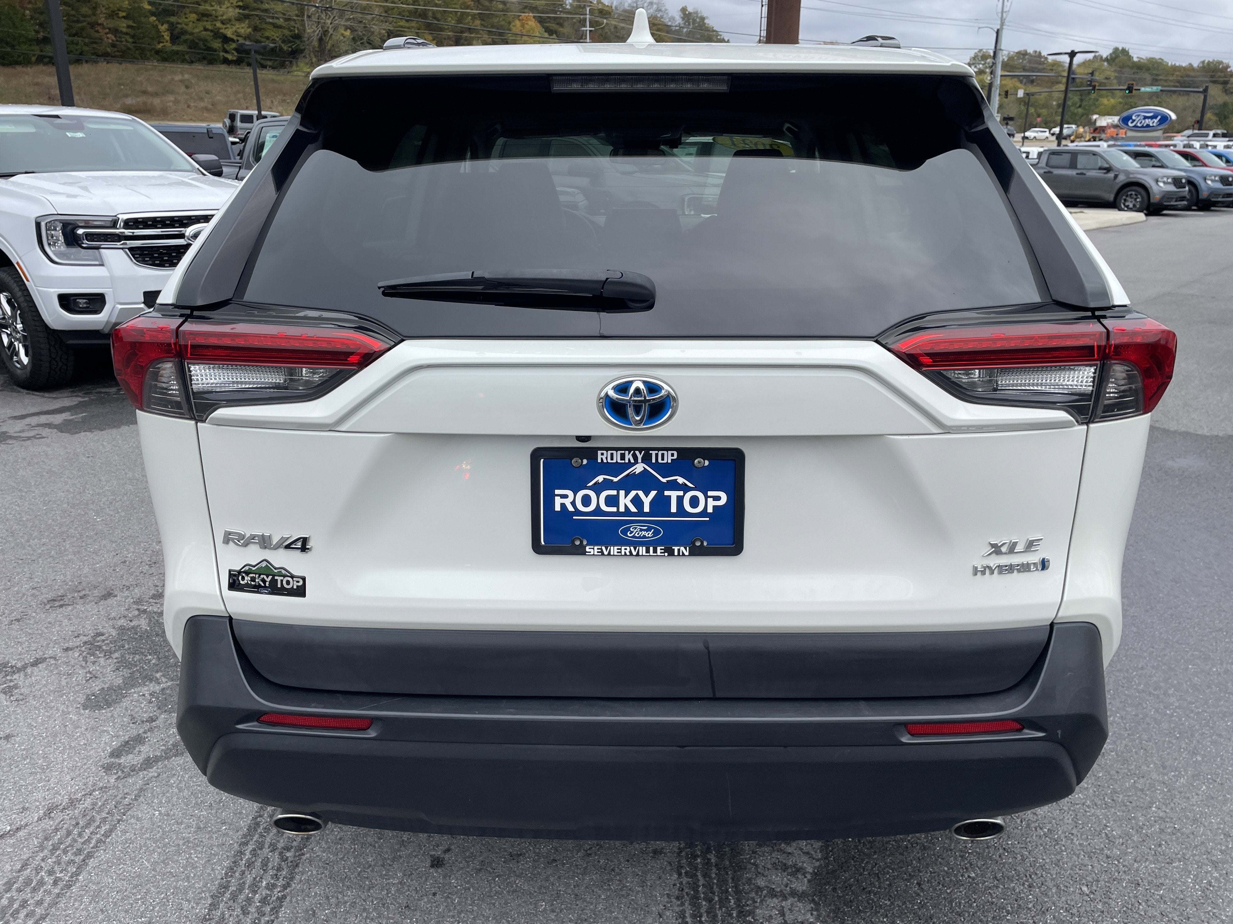 2021 Toyota RAV4 Hybrid XLE Premium