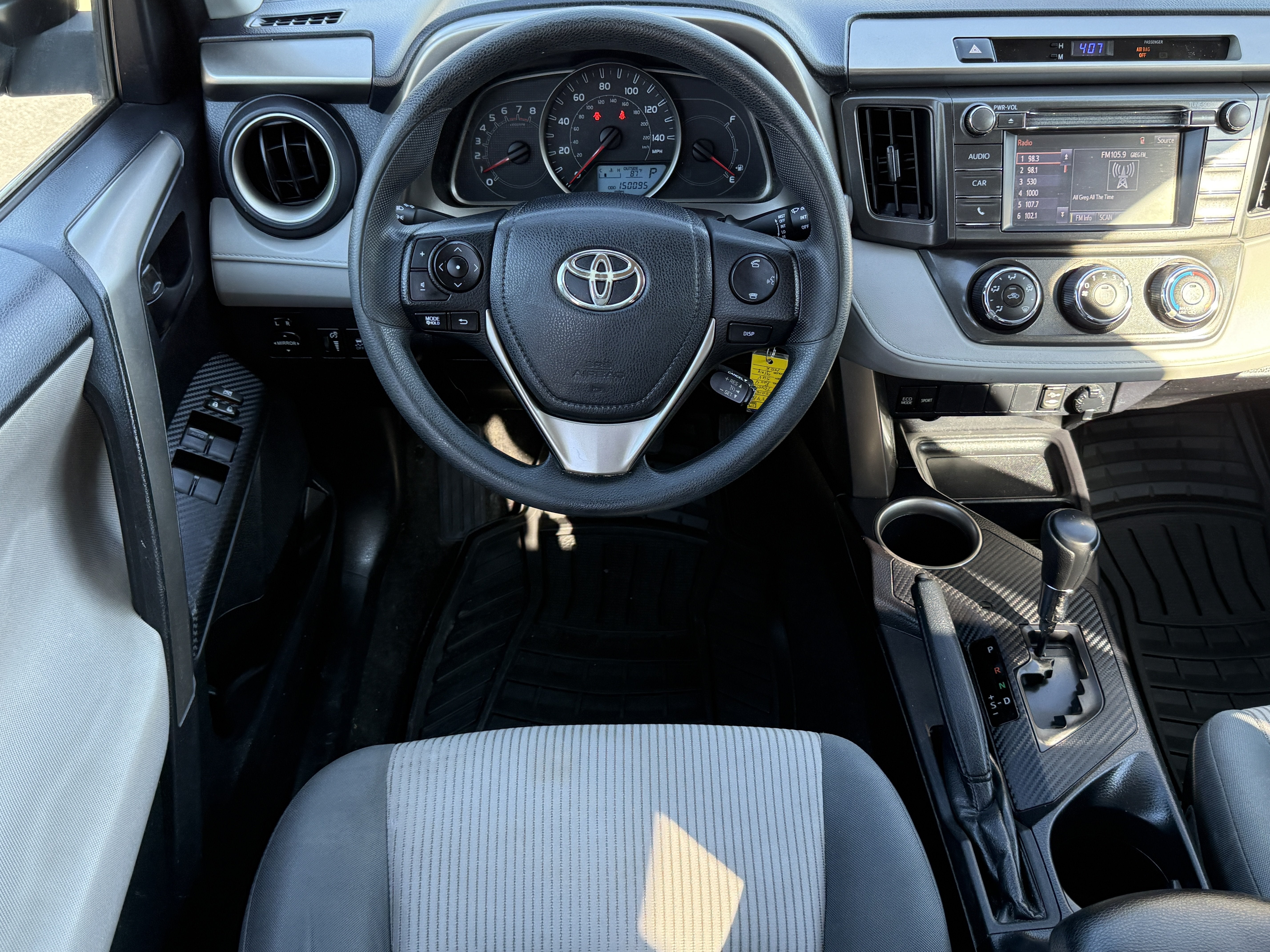 2015 Toyota RAV4 LE