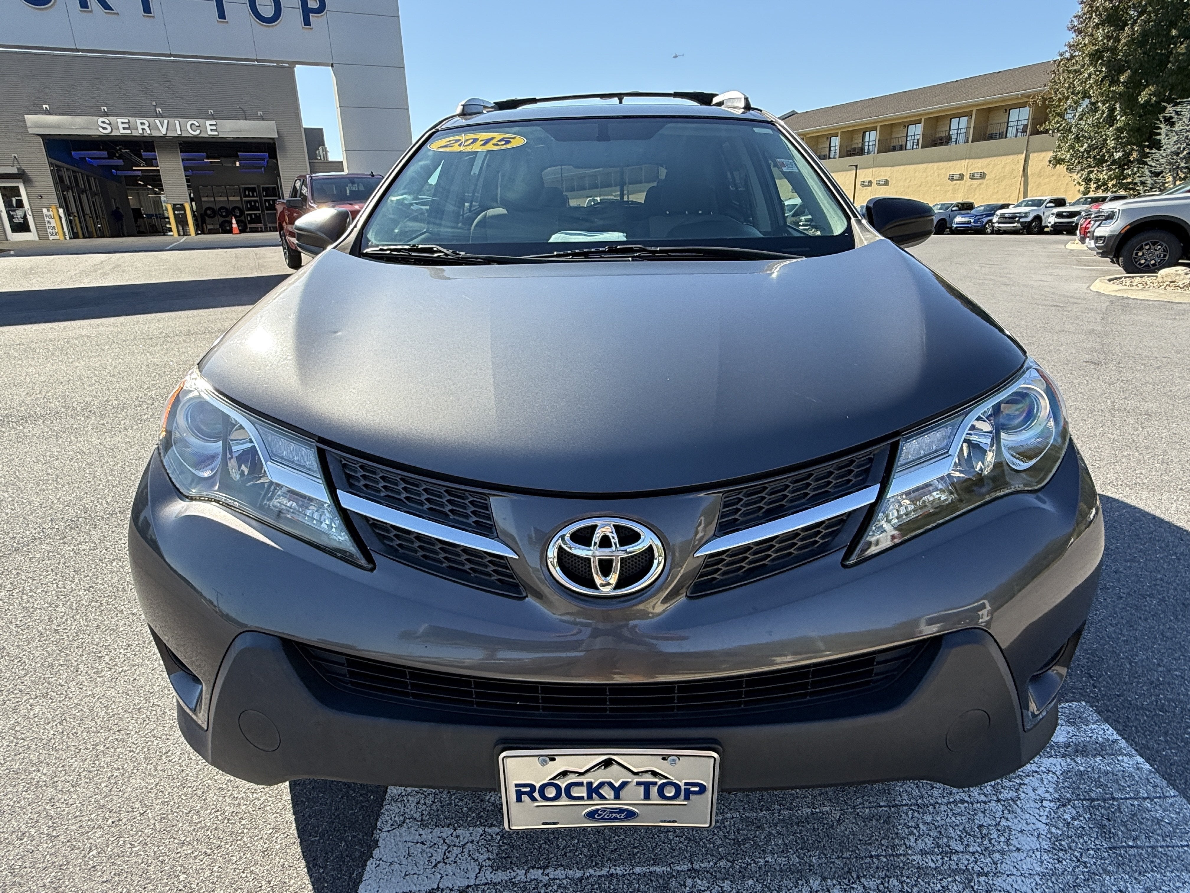 2015 Toyota RAV4 LE