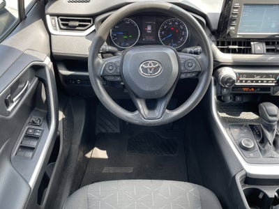 2020 Toyota RAV4 Hybrid XLE