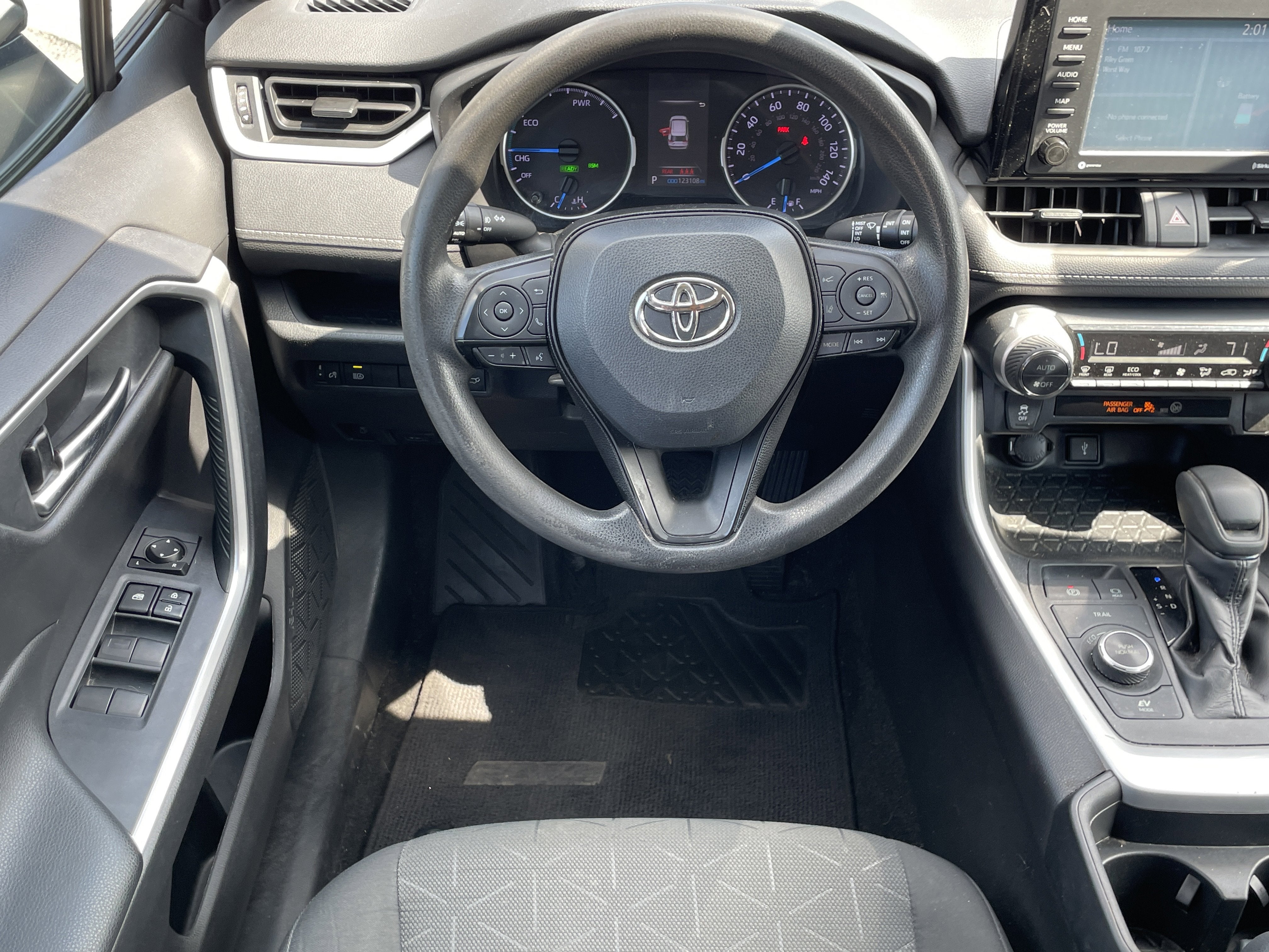 2020 Toyota RAV4 Hybrid XLE