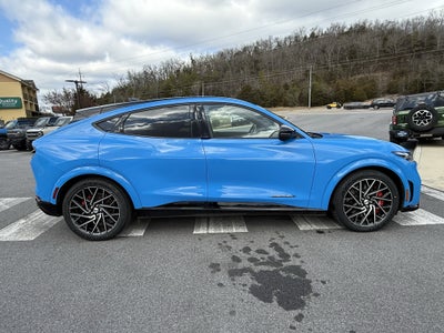 2022 Ford Mustang Mach-E GT