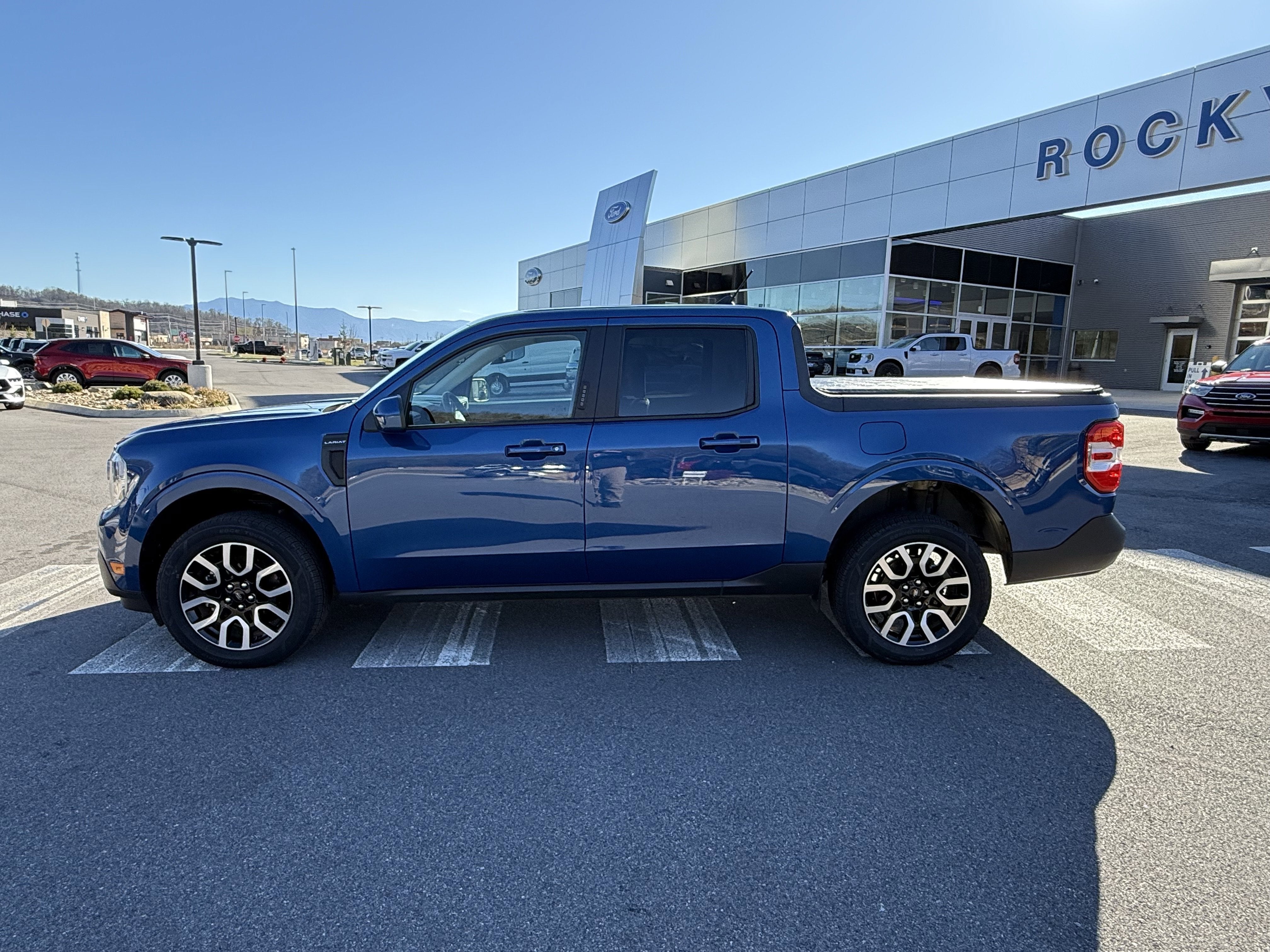 2023 Ford Maverick LARIAT