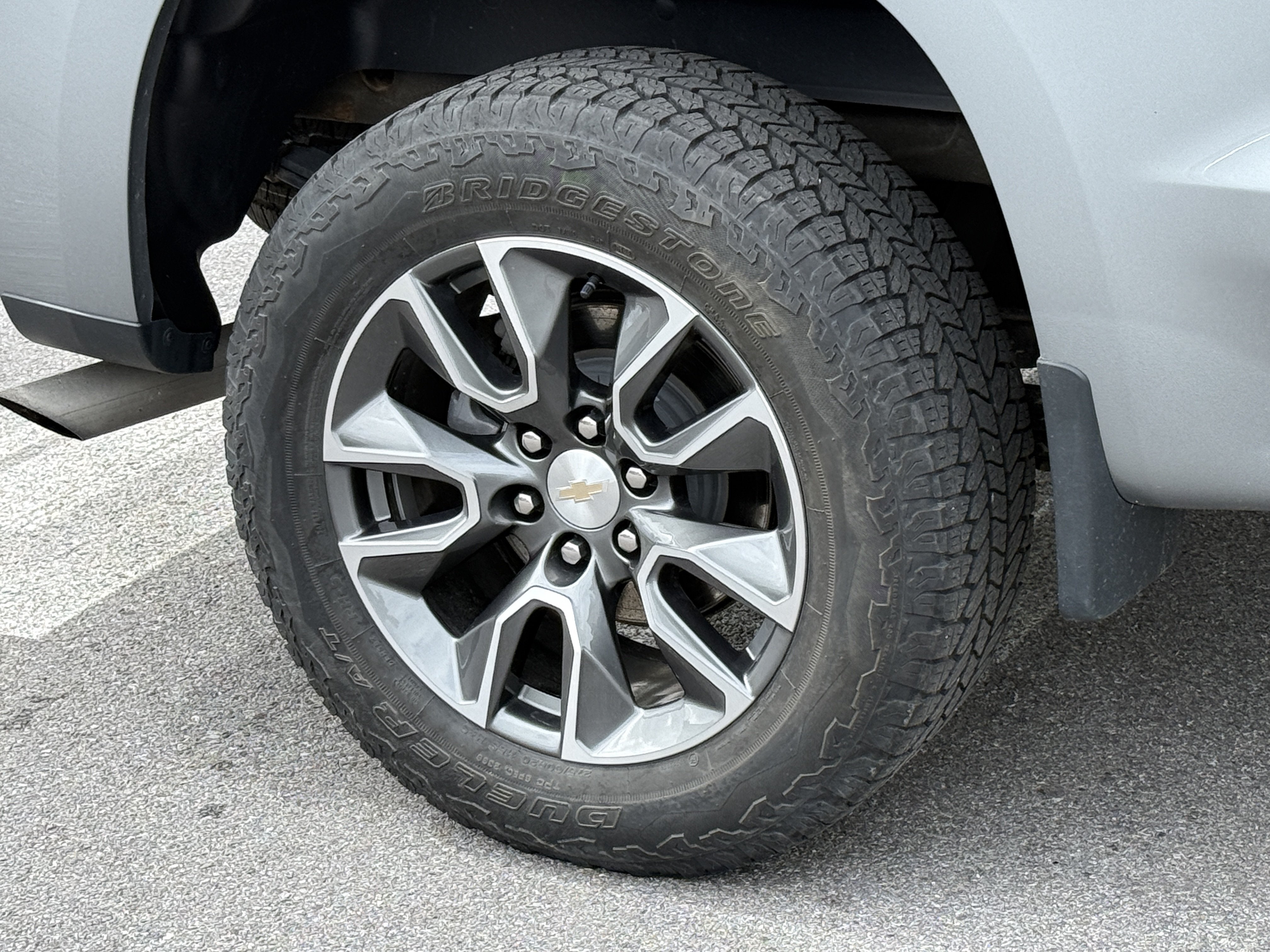 2023 Chevrolet Silverado 1500 LT