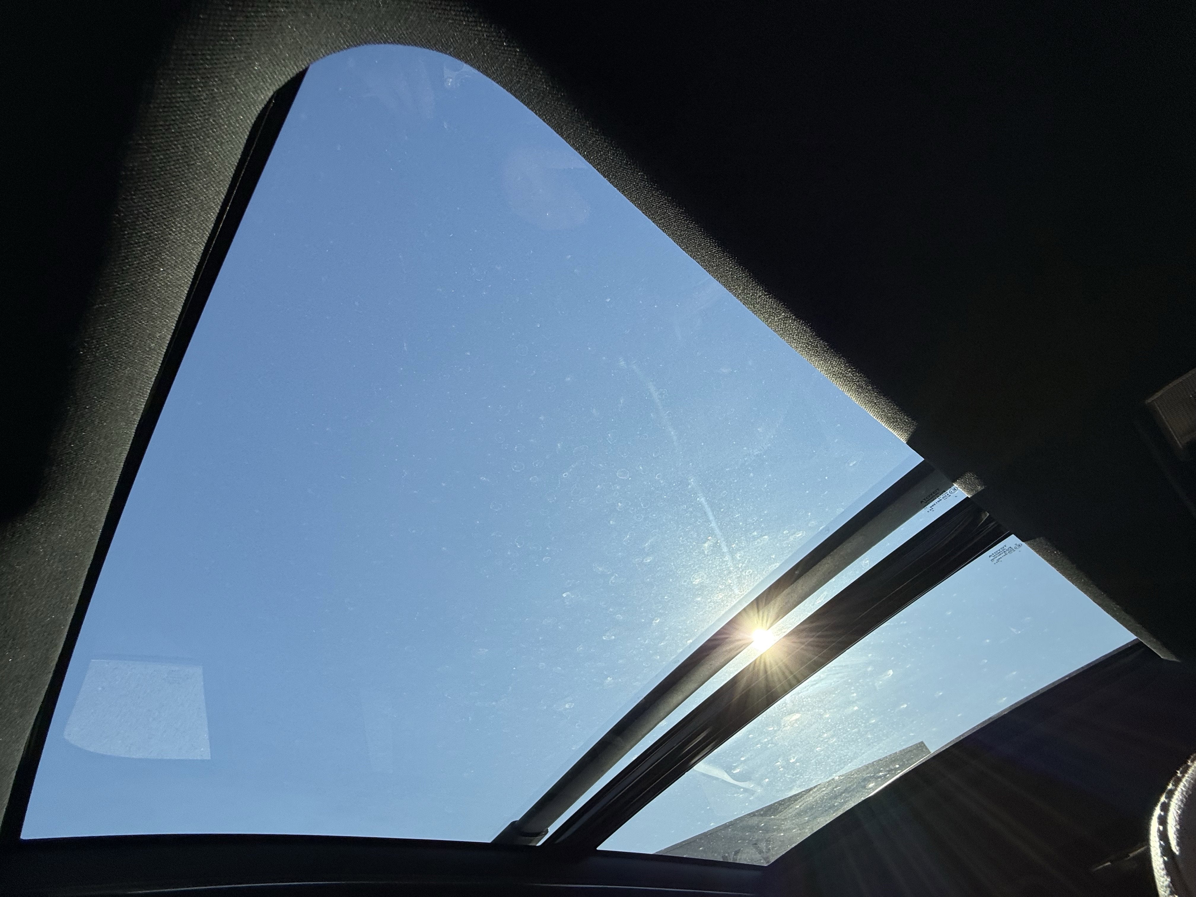 2022 Toyota Highlander Hybrid Platinum