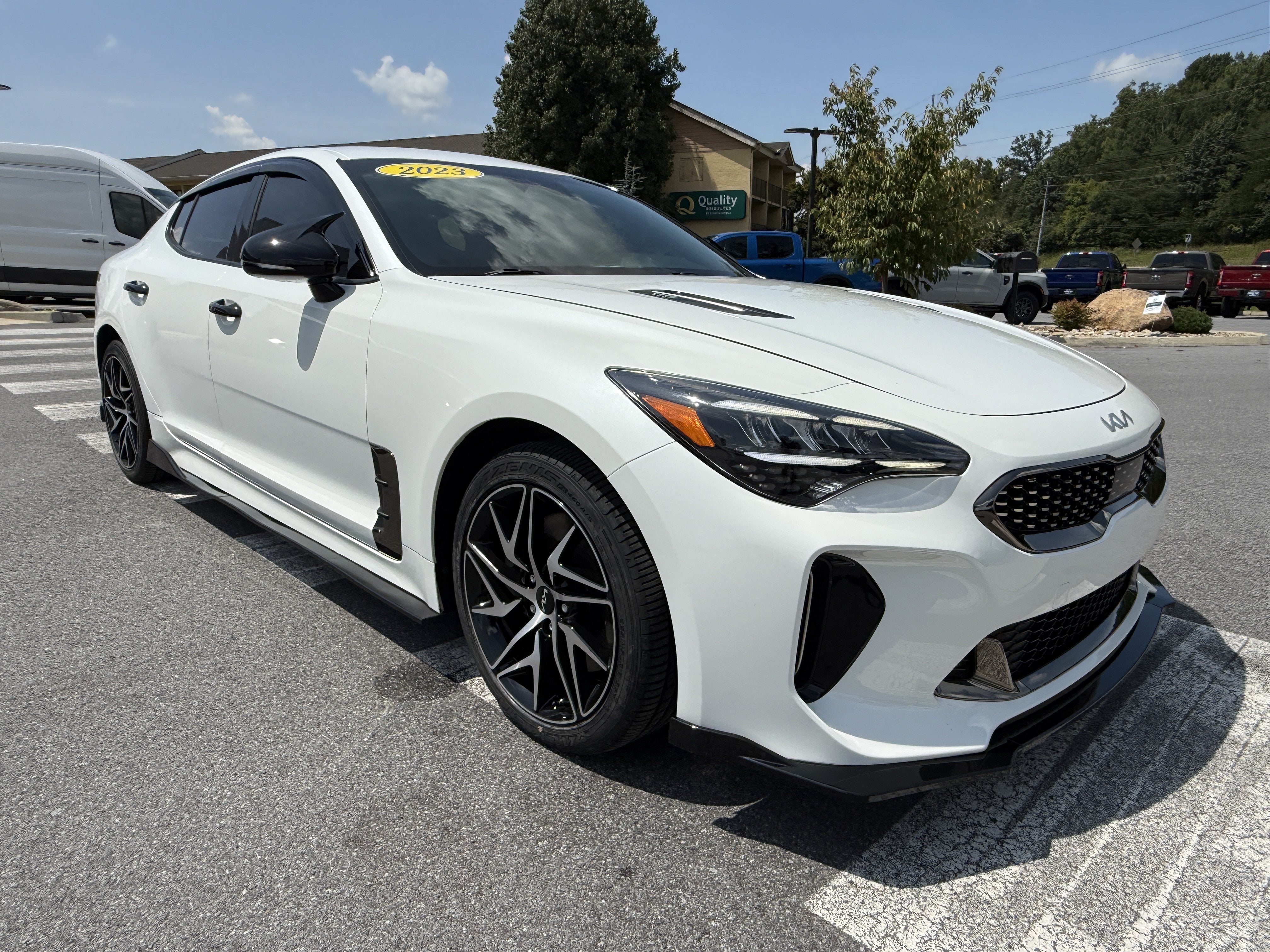 2023 Kia Stinger GT-Line
