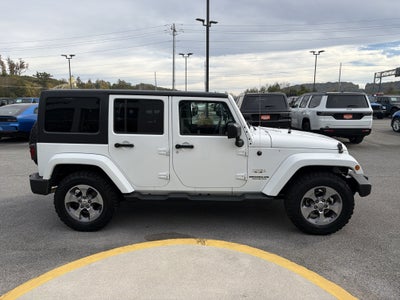 2016 Jeep Wrangler Unlimited Sahara