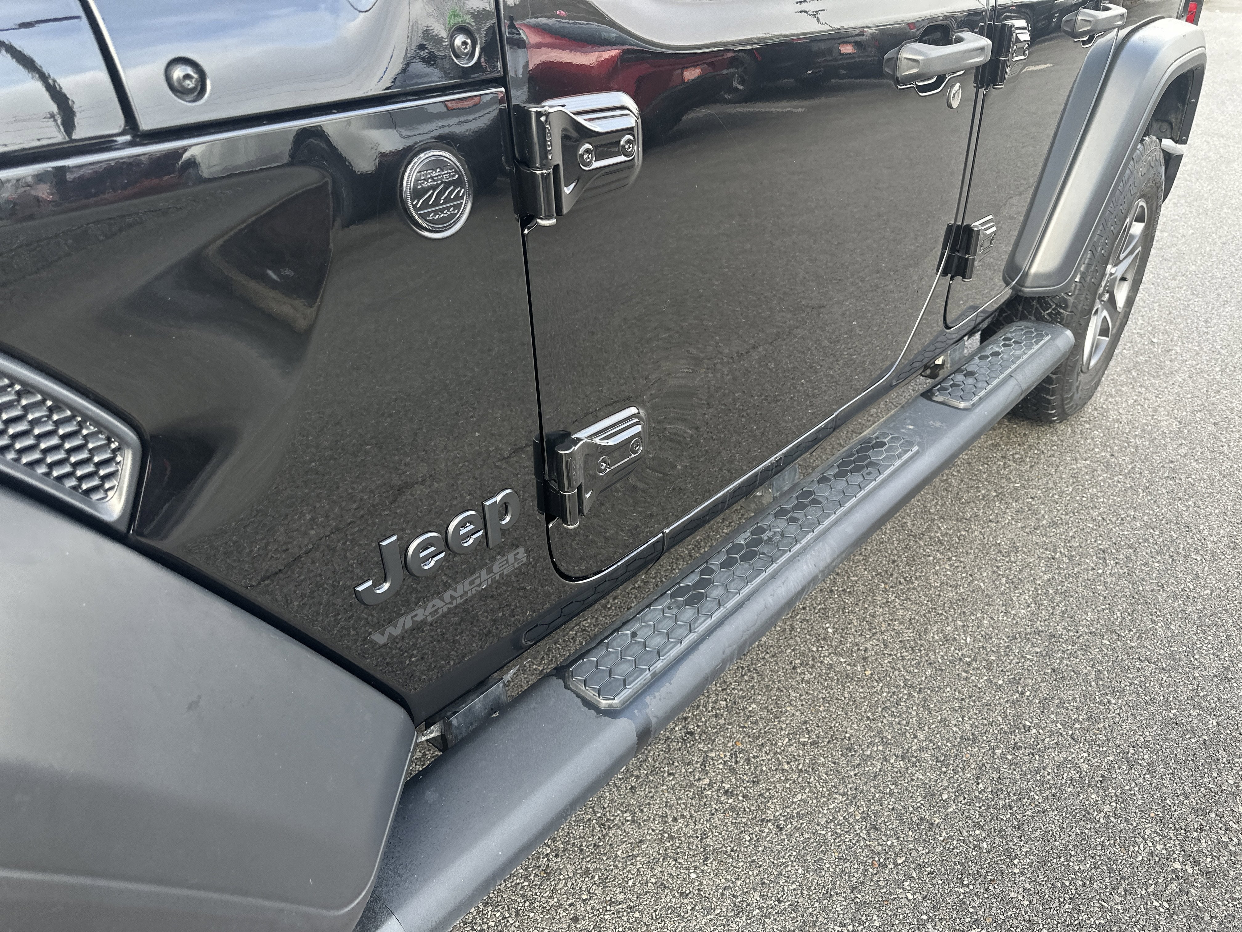 2020 Jeep Wrangler Unlimited Black and Tan 4X4