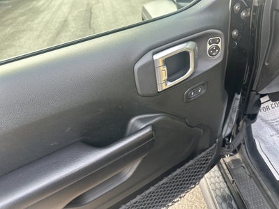 2020 Jeep Wrangler Unlimited Black and Tan 4X4