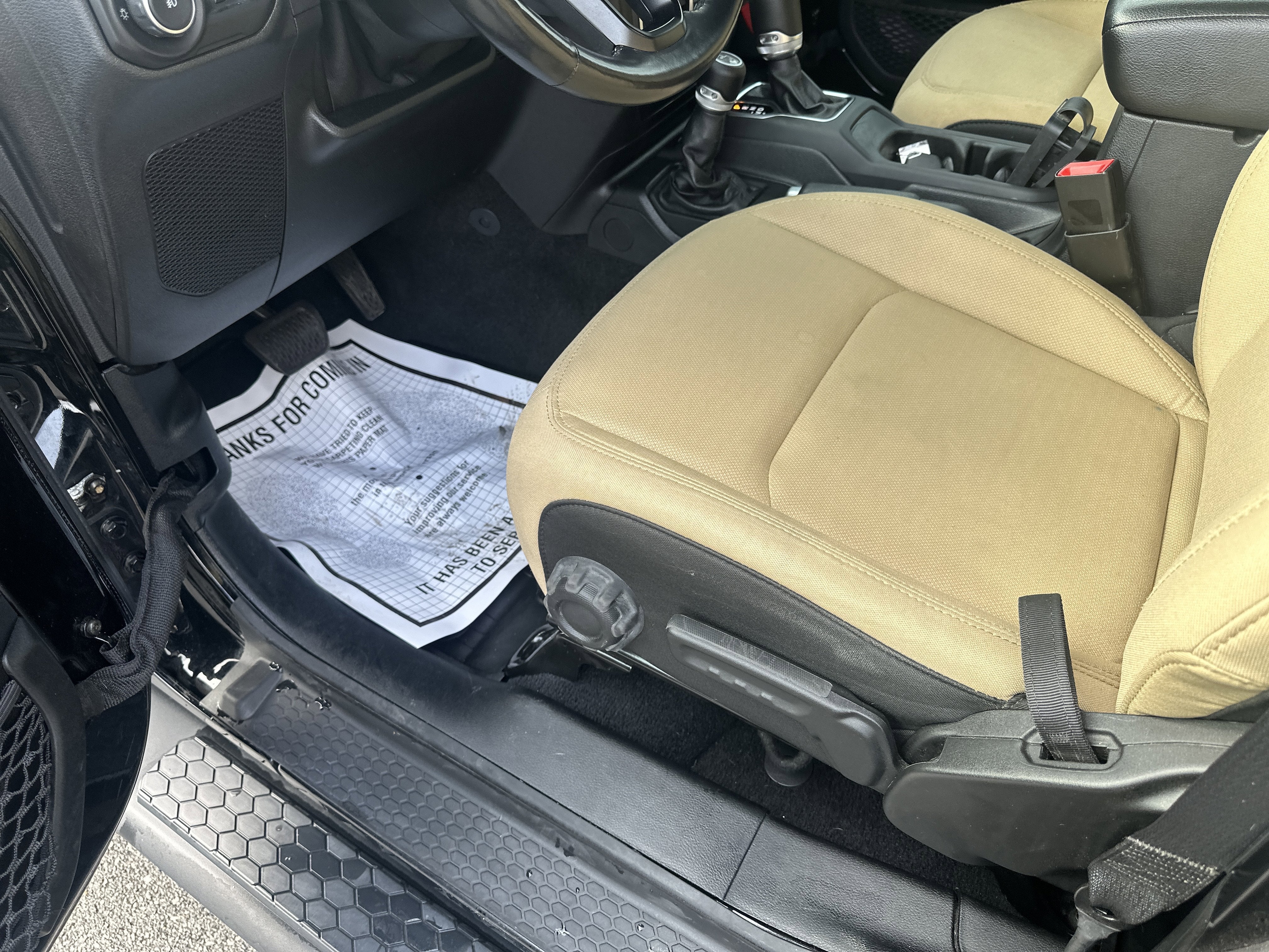 2020 Jeep Wrangler Unlimited Black and Tan 4X4