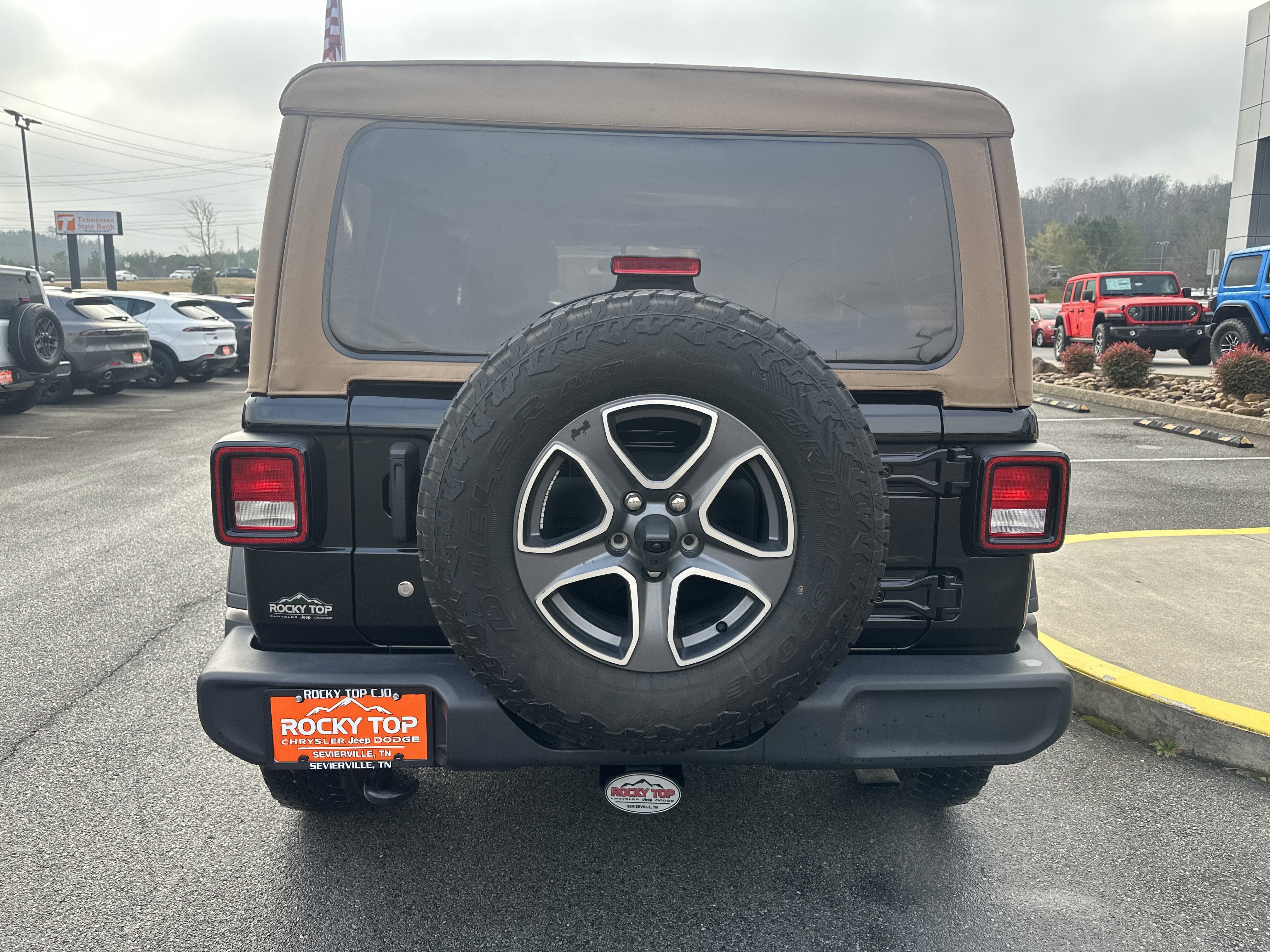 2020 Jeep Wrangler Unlimited Black and Tan 4X4