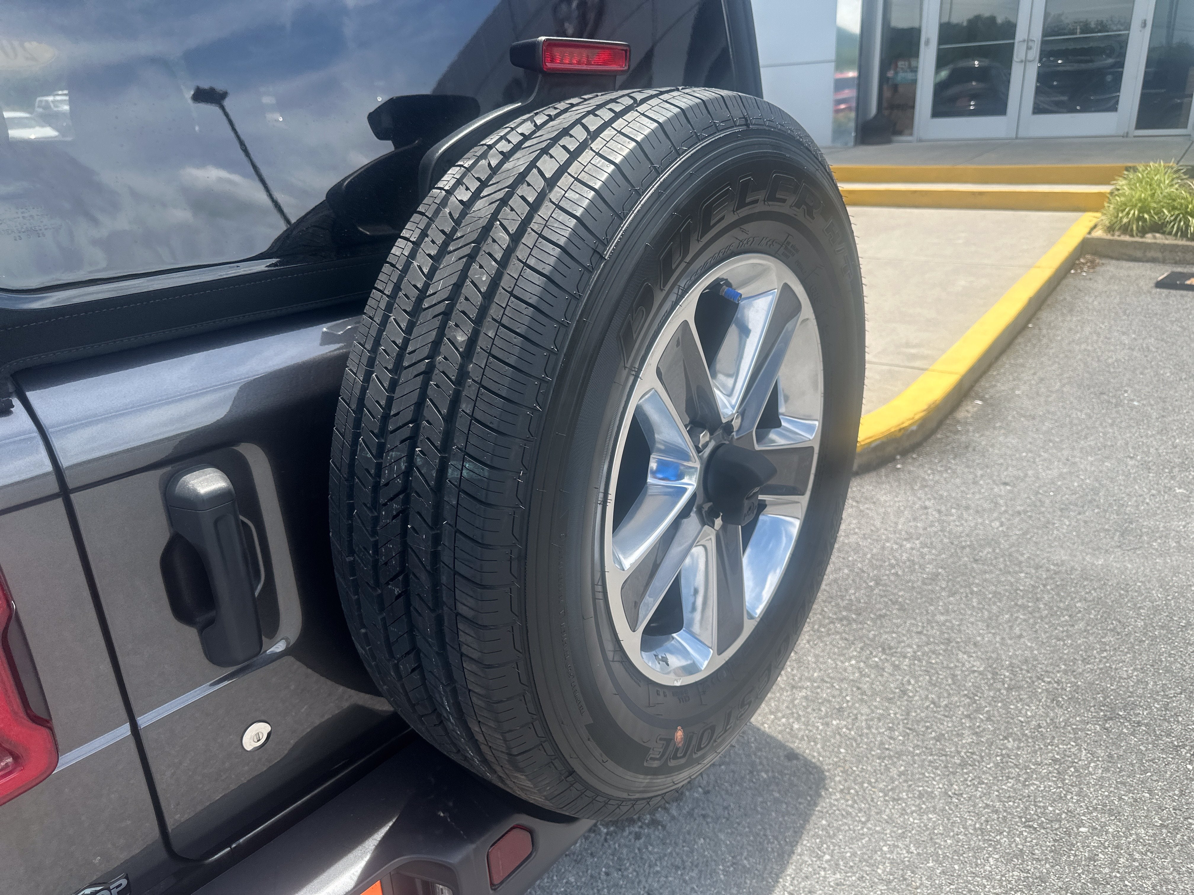 2020 Jeep Wrangler Unlimited Sahara 4x4