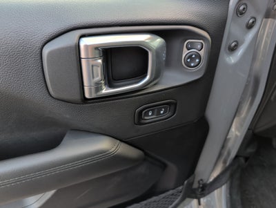 2021 Jeep Wrangler Unlimited Sahara Altitude 4x4