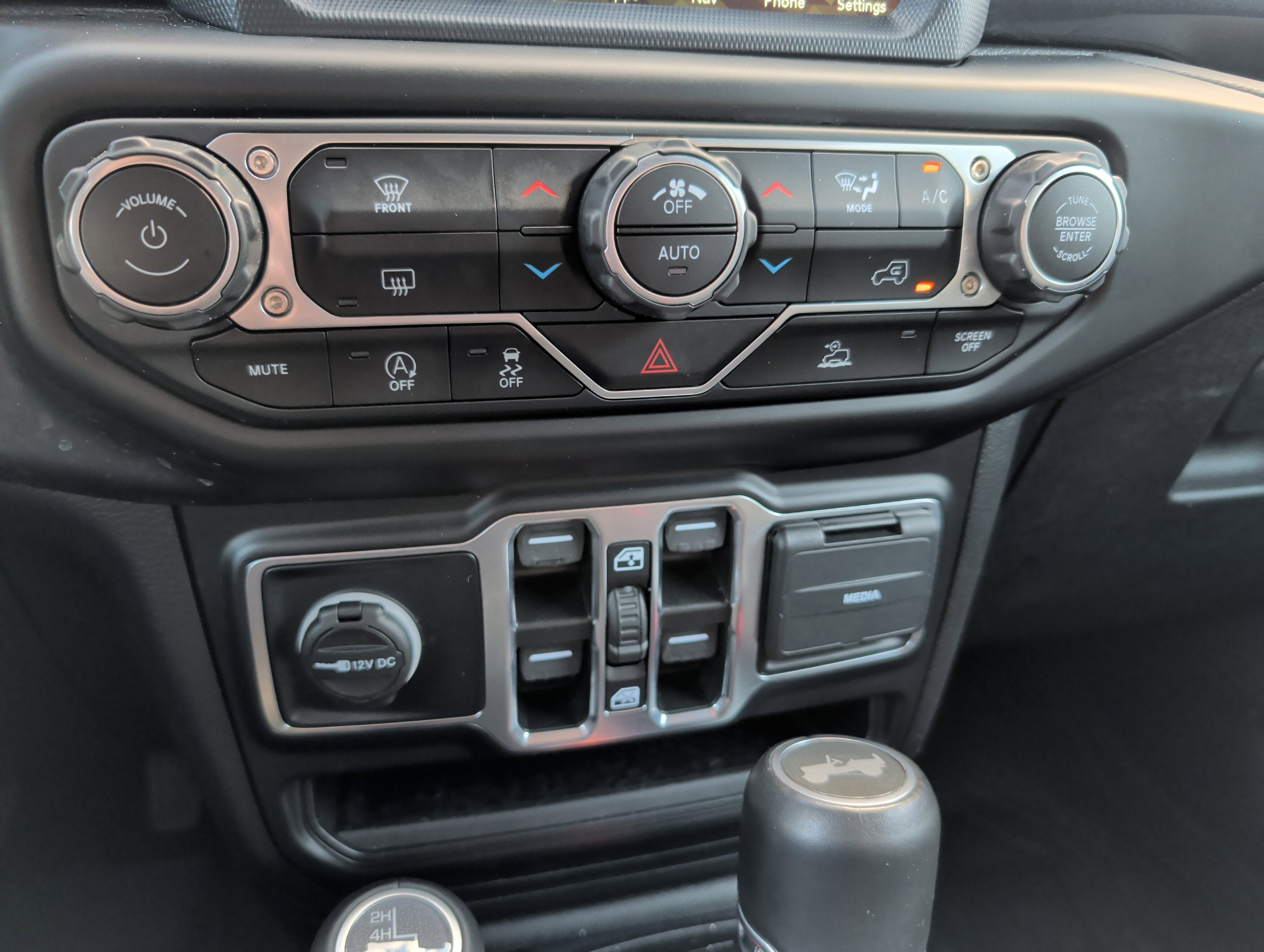 2021 Jeep Wrangler Unlimited Sahara Altitude 4x4