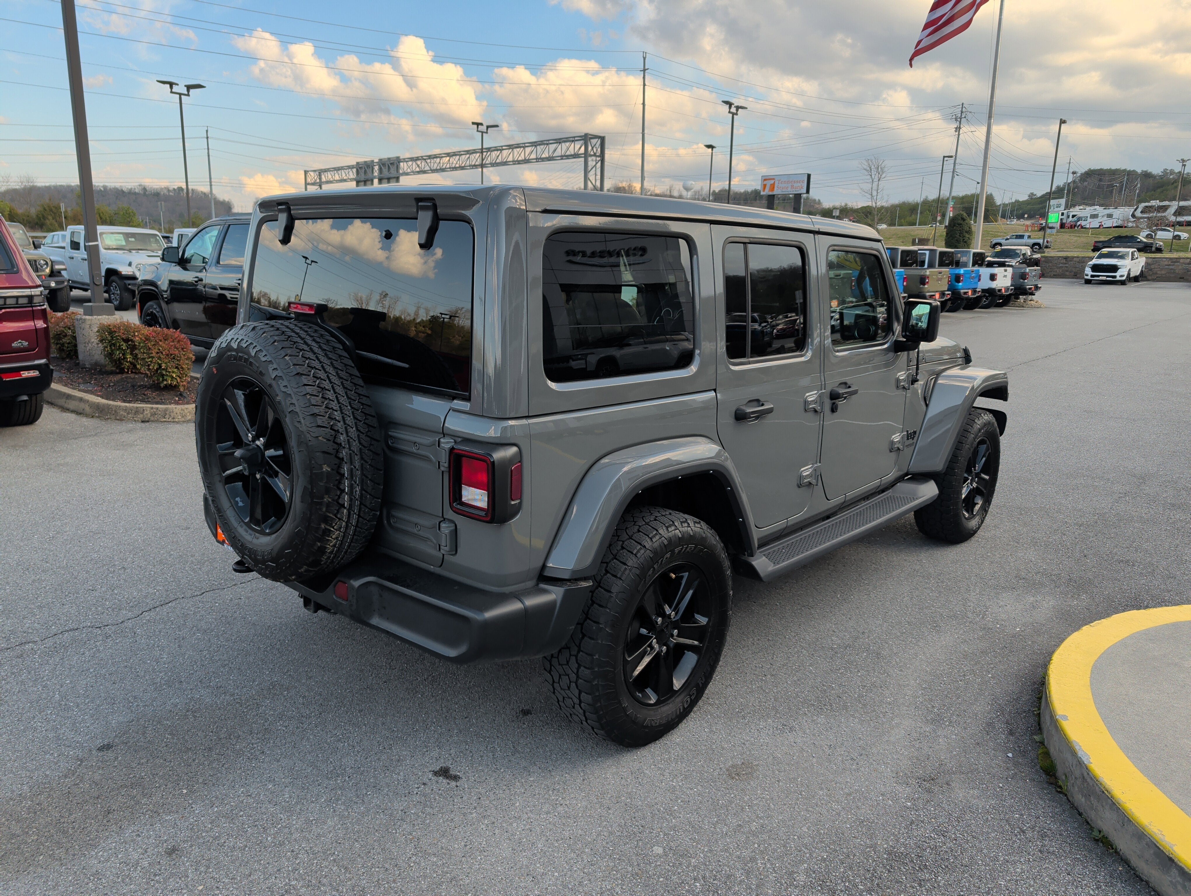 2021 Jeep Wrangler Unlimited Sahara Altitude 4x4