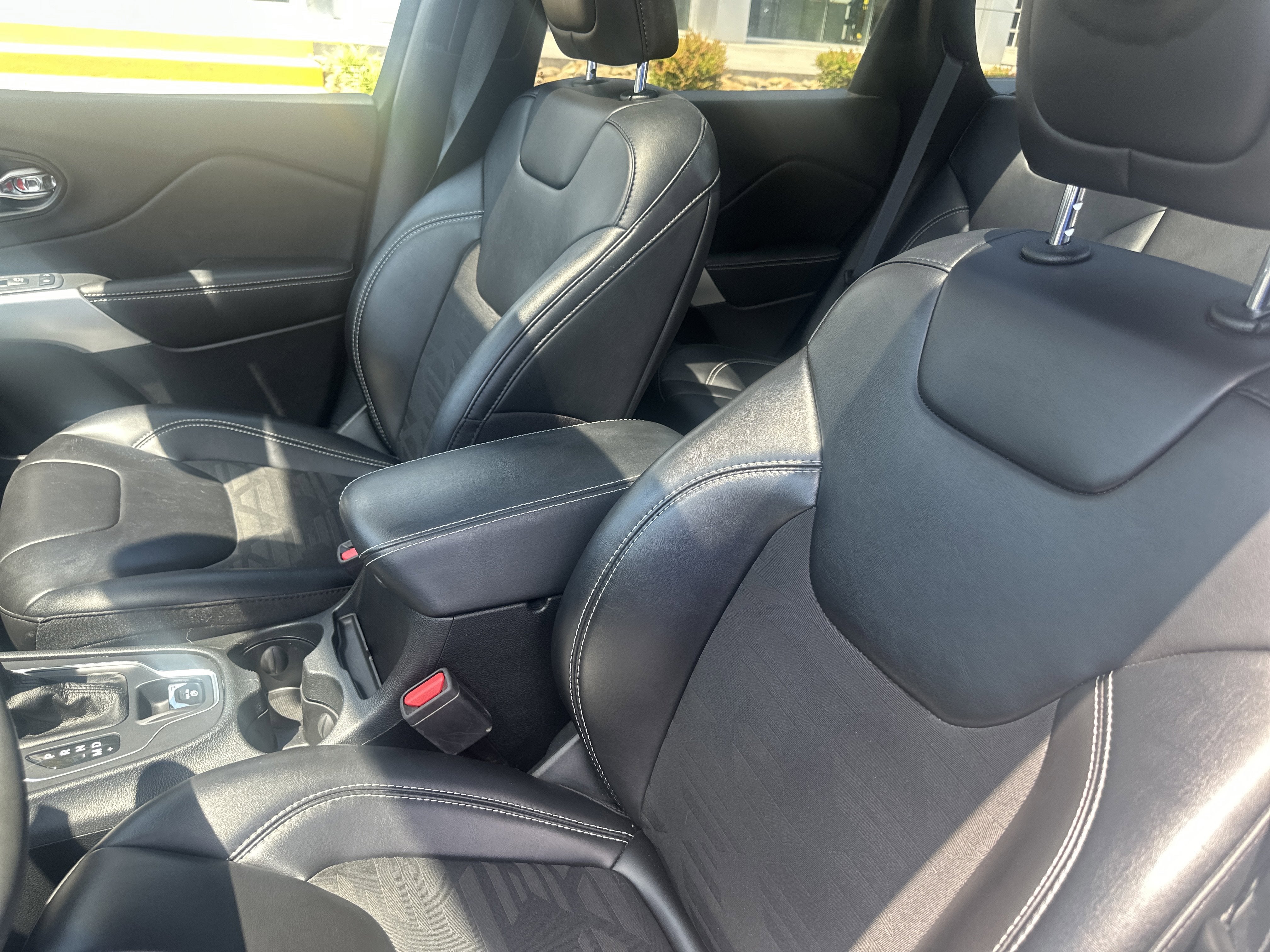 2022 Jeep Cherokee X 4x4