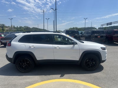 2022 Jeep Cherokee X 4x4